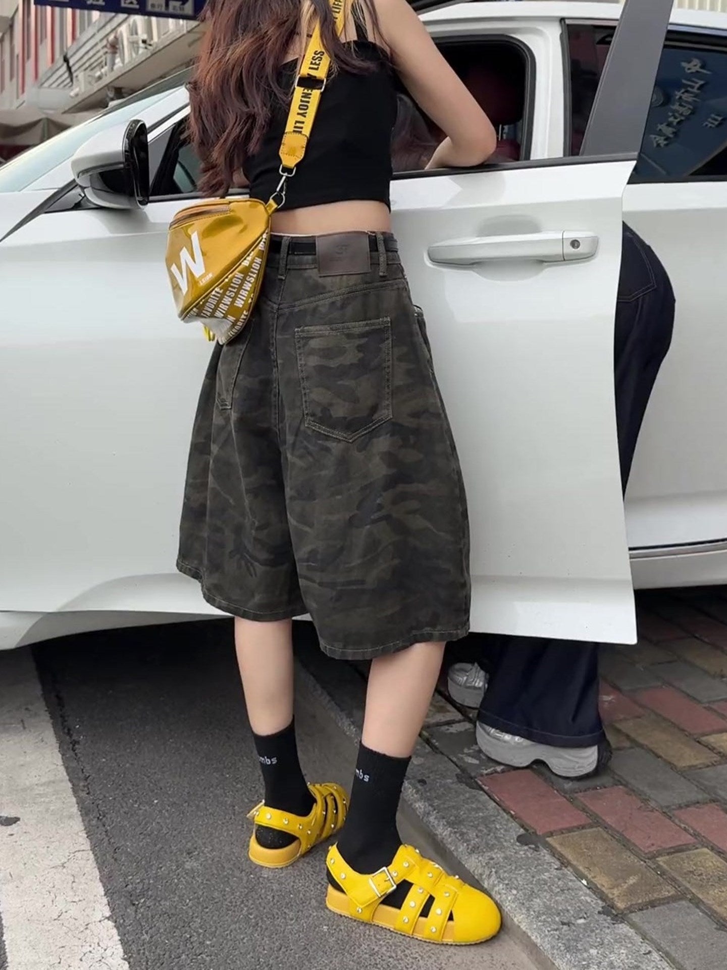 迷彩柄ショートカーゴパンツ N469