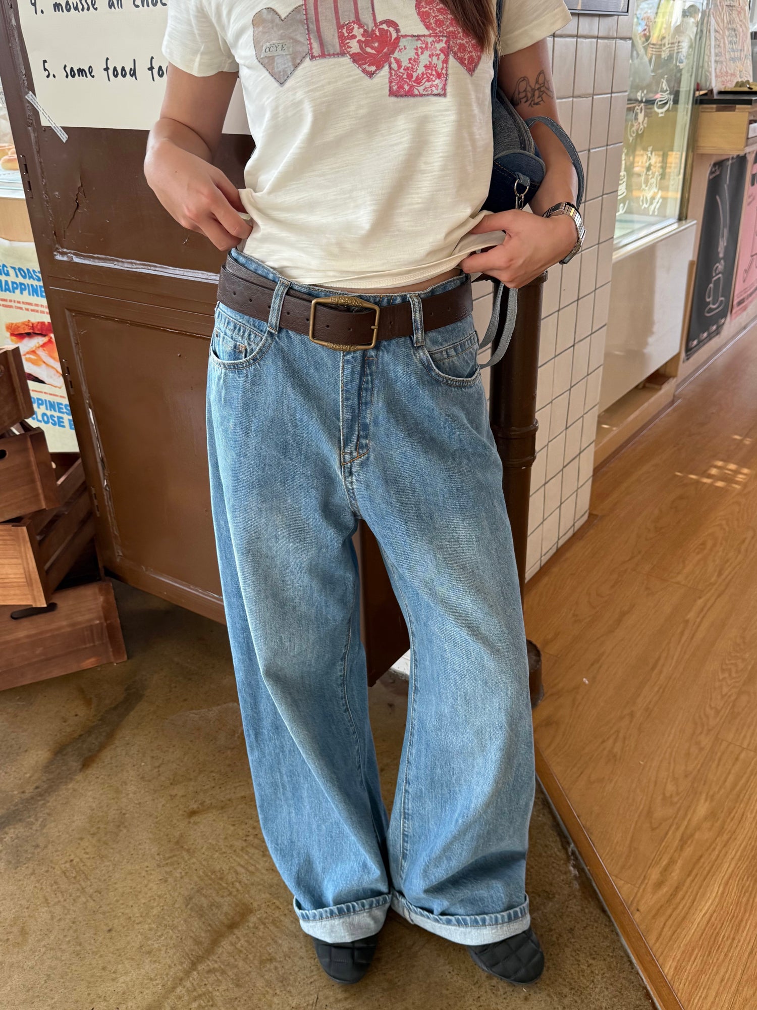 ウォッシュルーズジーンズ N528