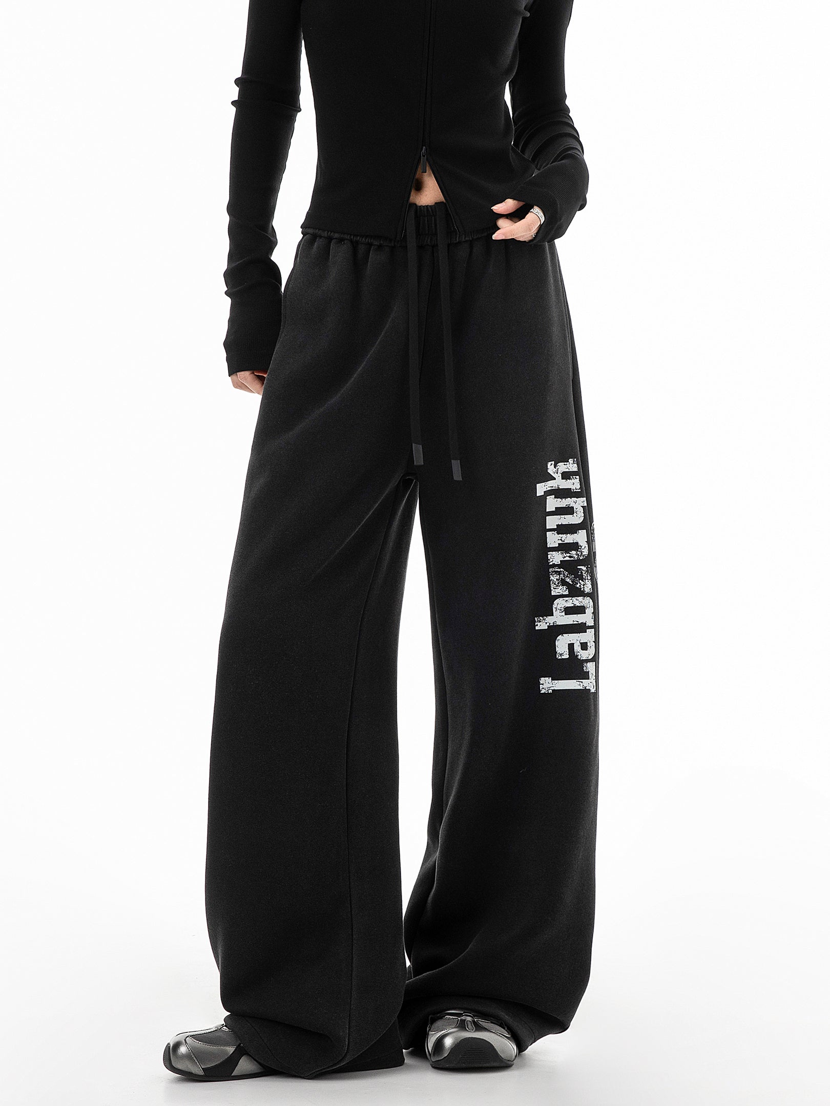 ルーズストレートスウェットパンツ N566