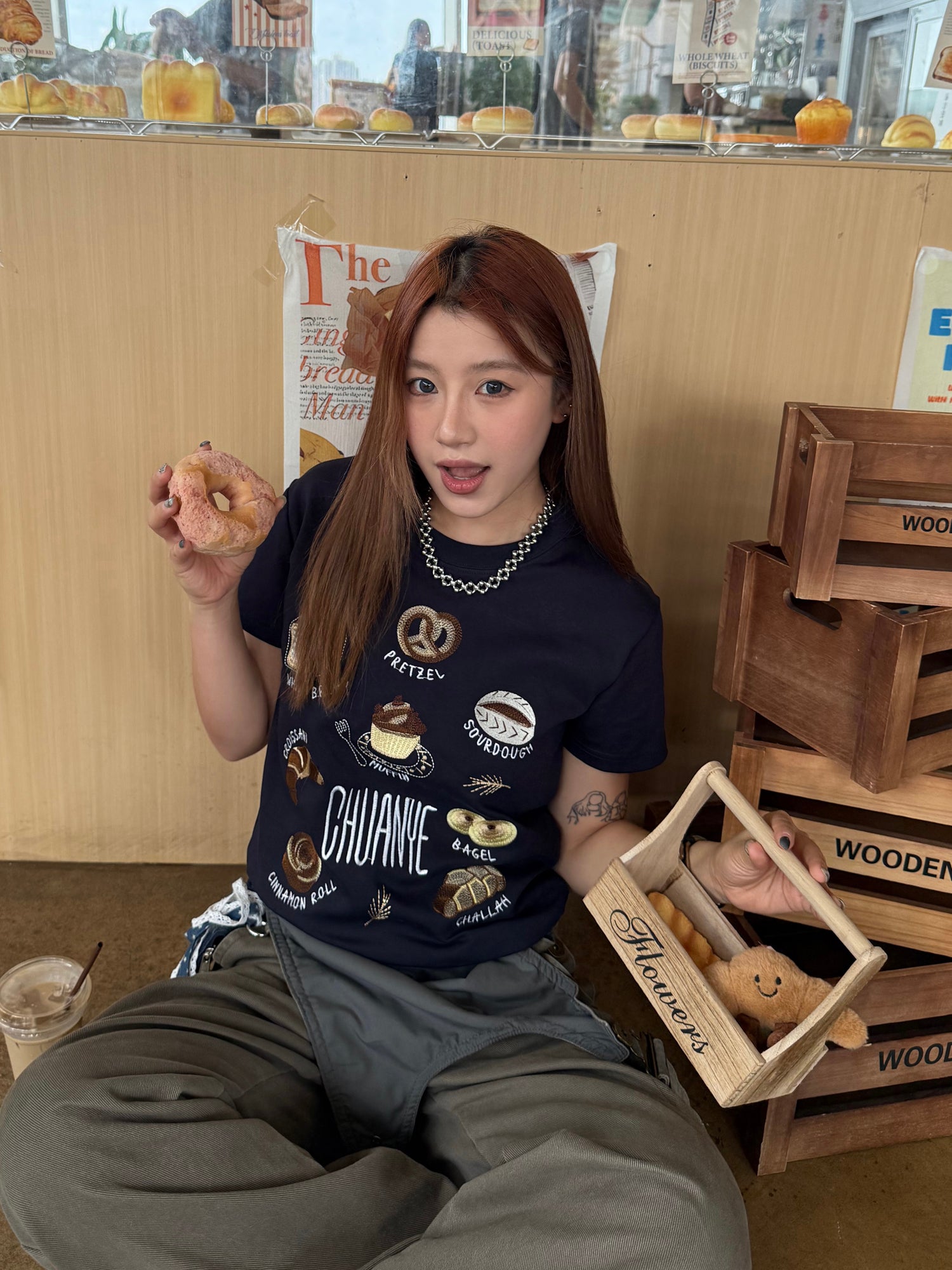 ベーカリー刺繍風 イラストTシャツ N517