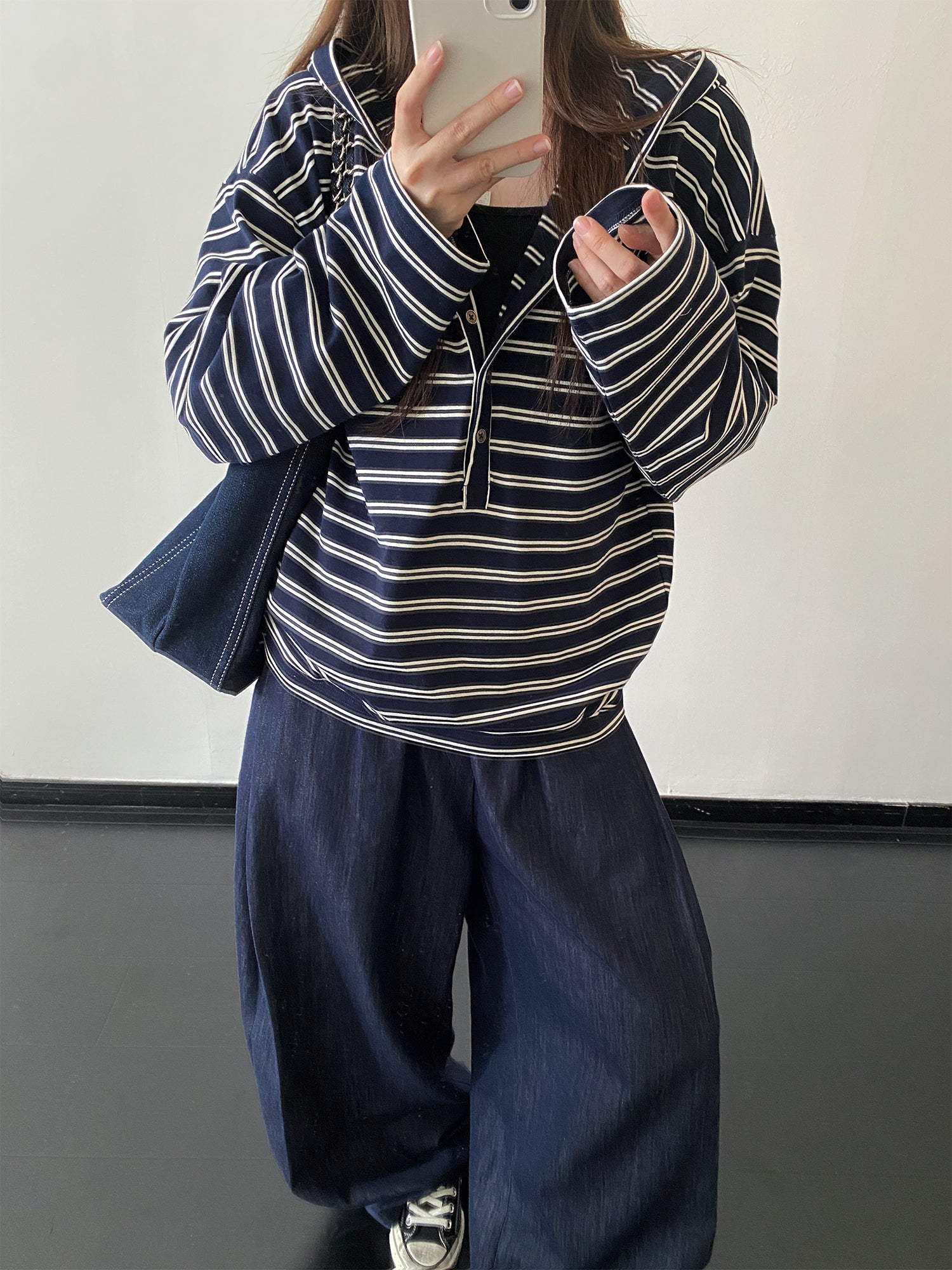 Vネックボーダーボタンパーカー N612