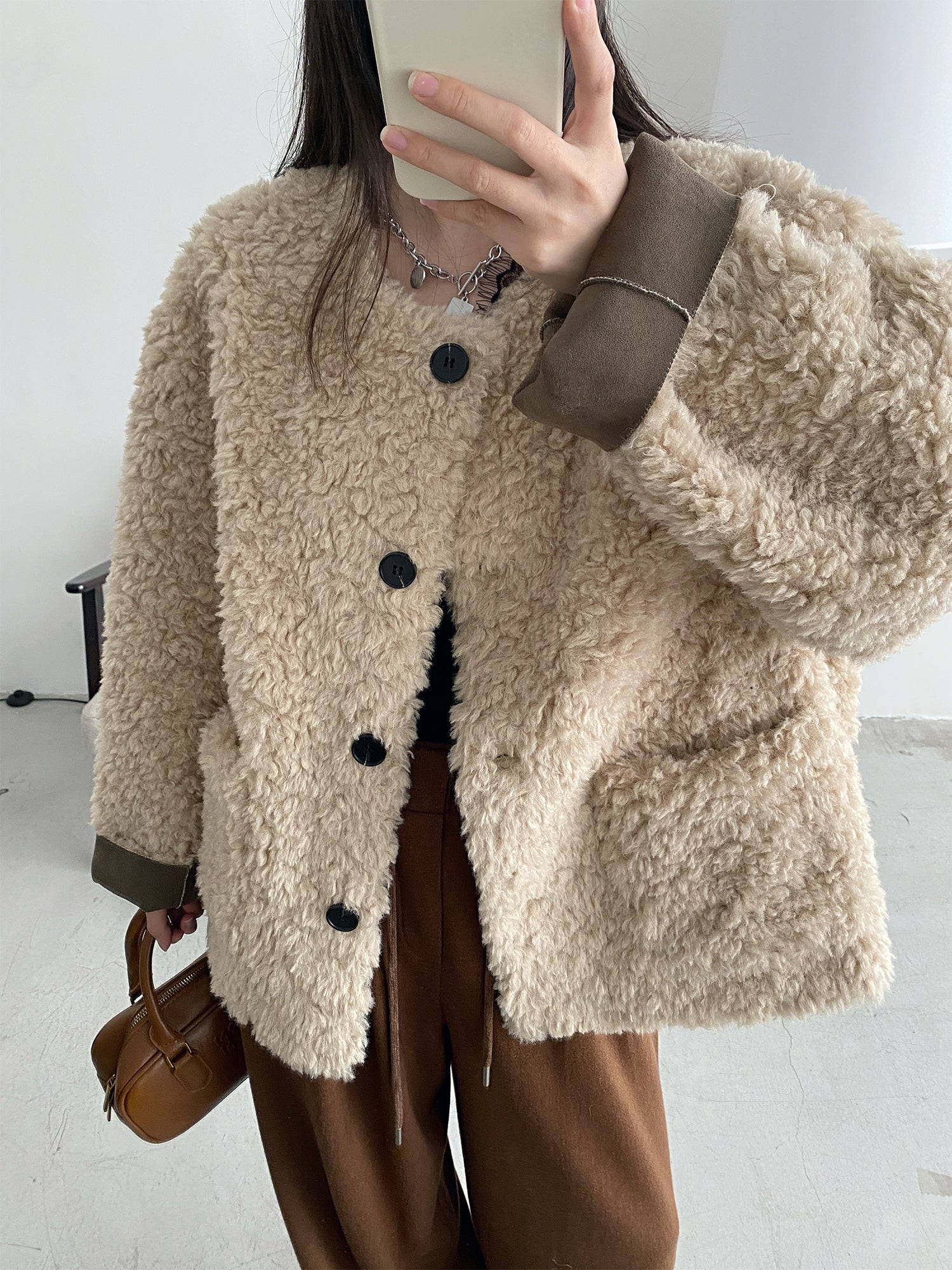 ショートルーズボアコート N901