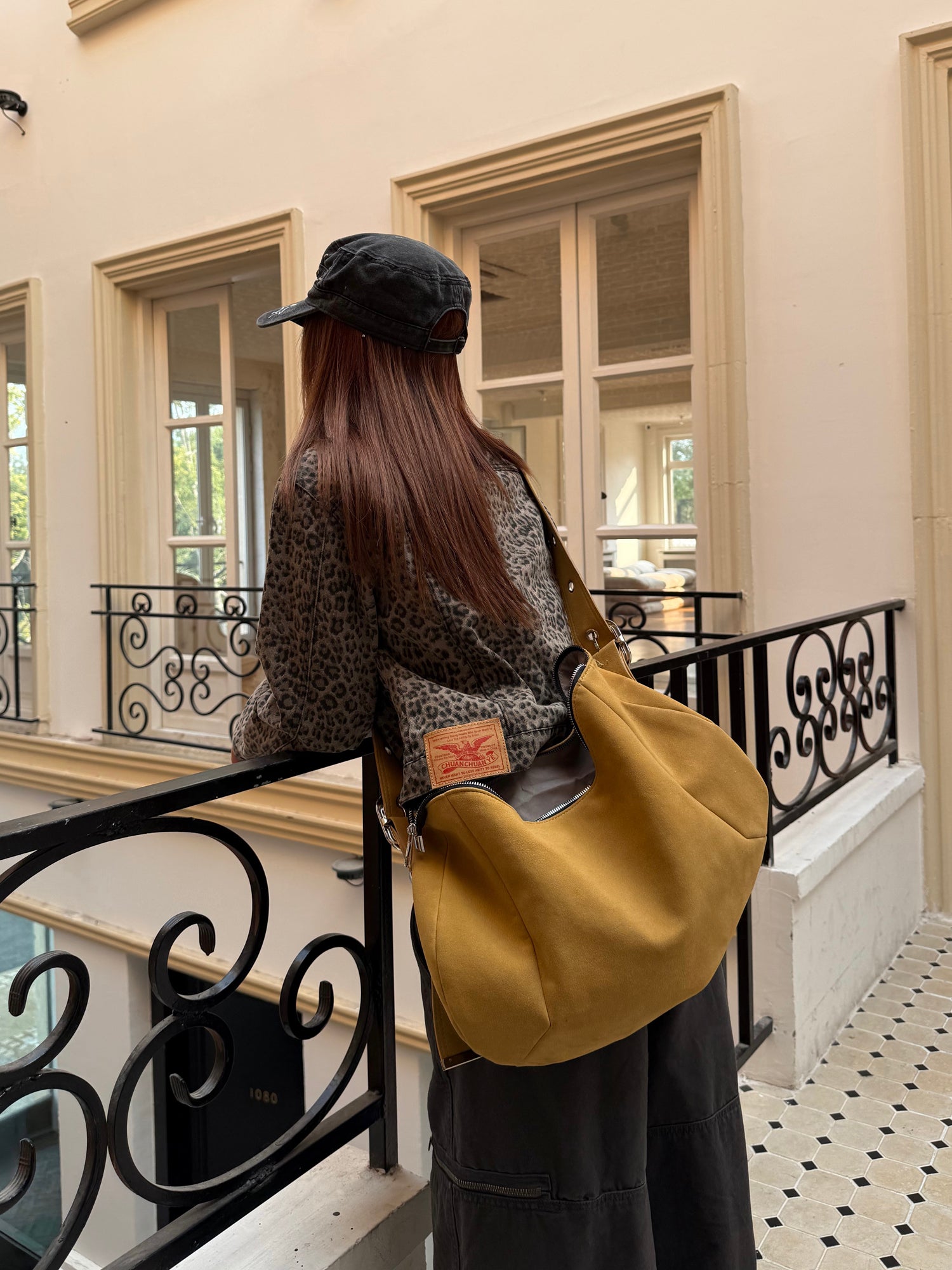 ヒョウ柄ショルダーデニムジャケット N634