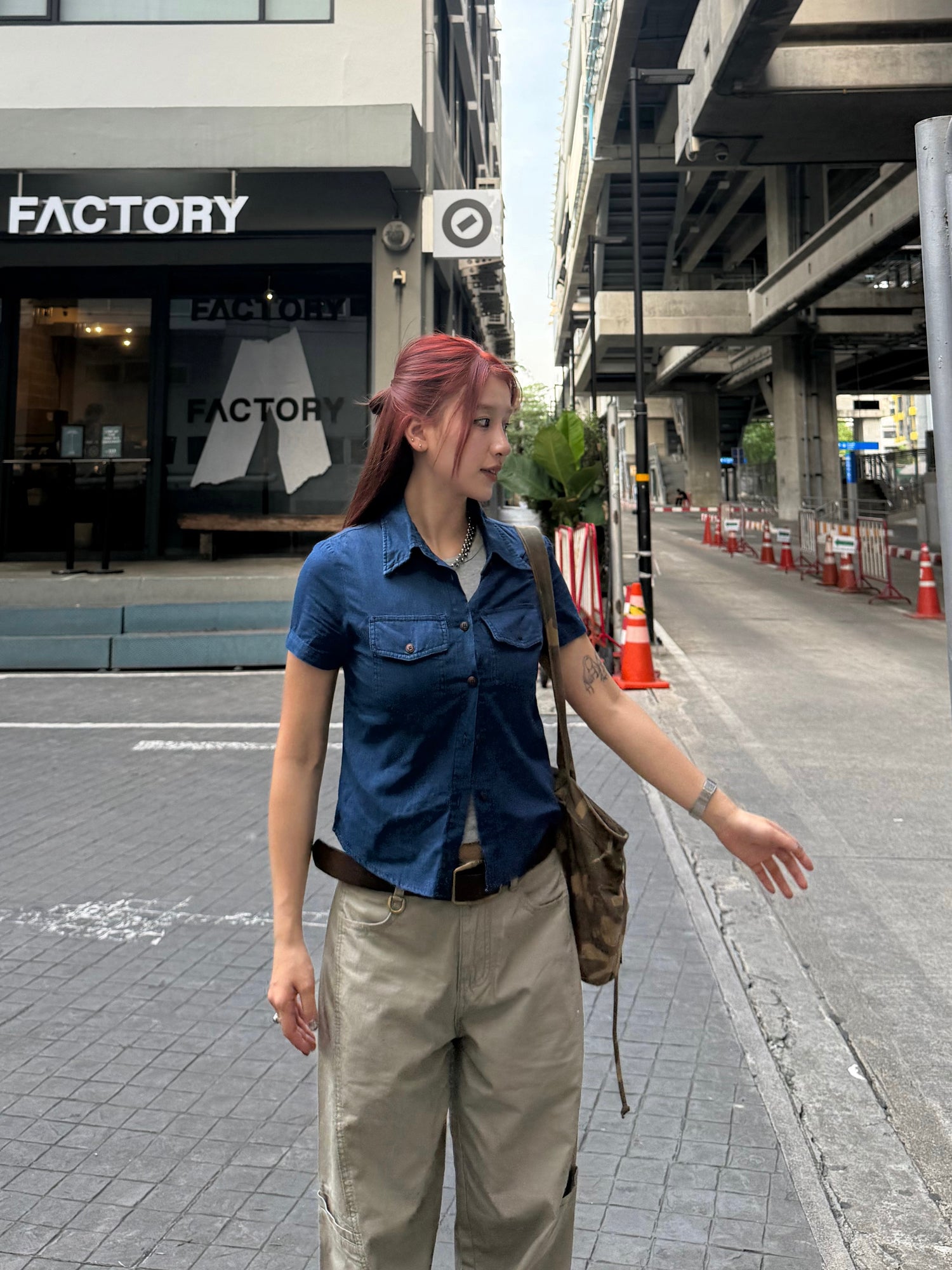 クロップド丈 半袖ウエスタンデニムシャツ N506