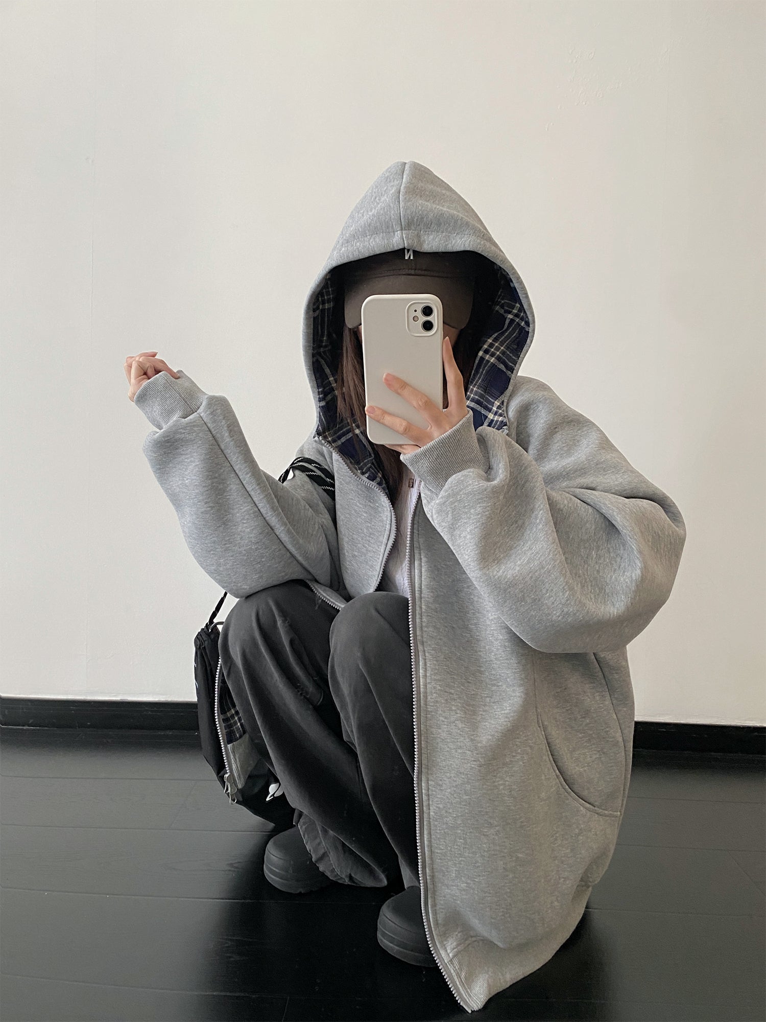 チェック柄長袖パーカー N574