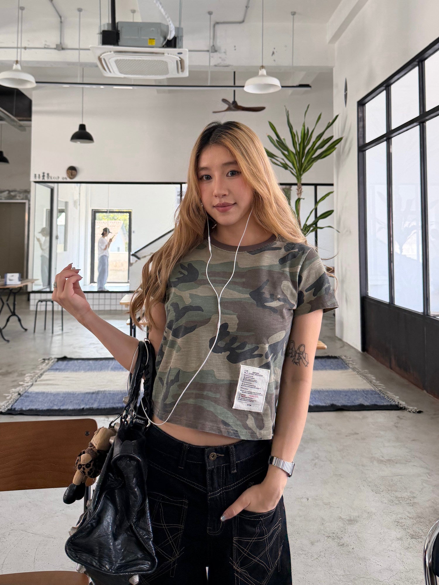カモフラージュ半袖Tシャツ
選べる2シルエット SE-001
