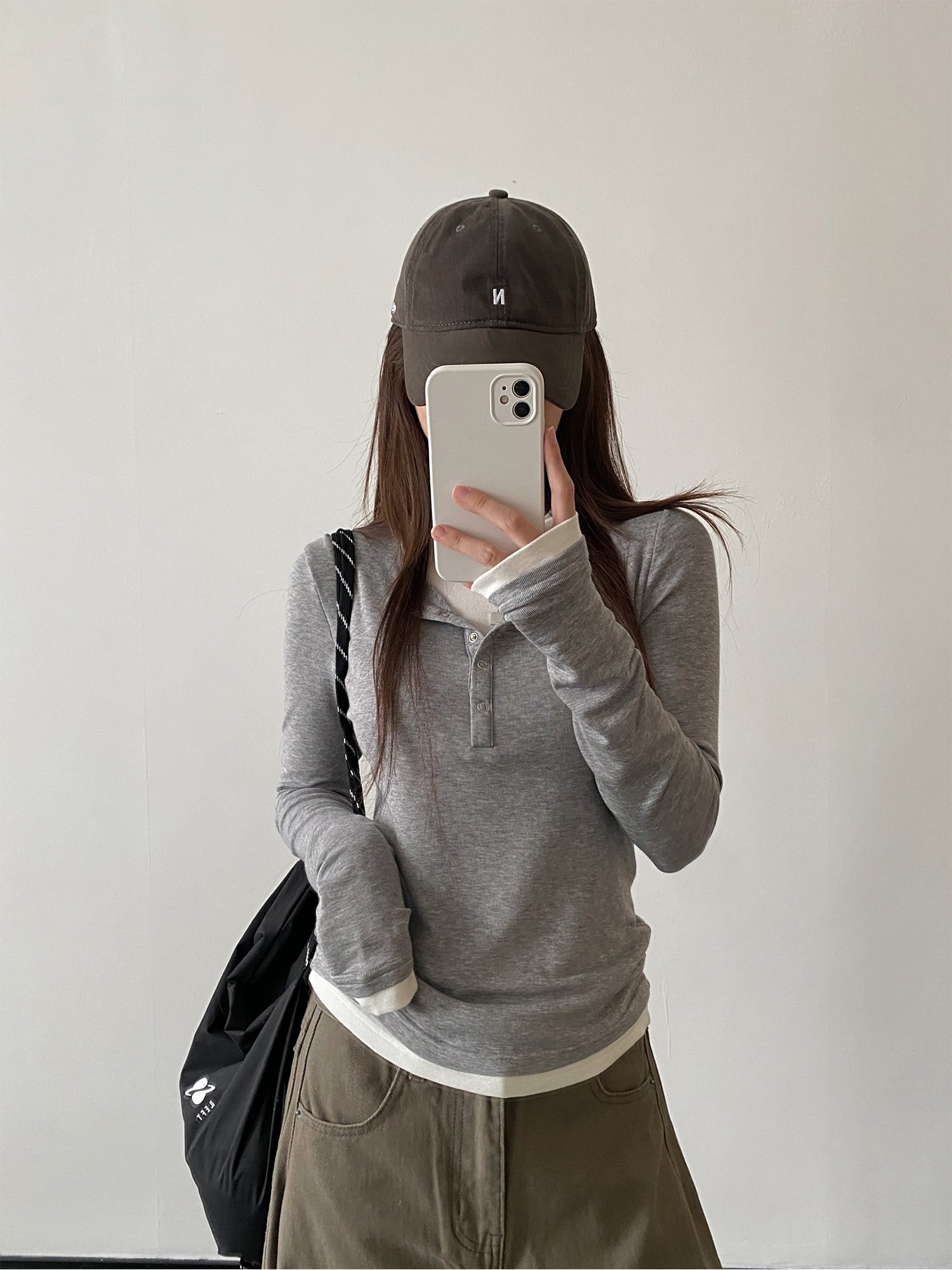 ヘンリーネック長袖トップス N582