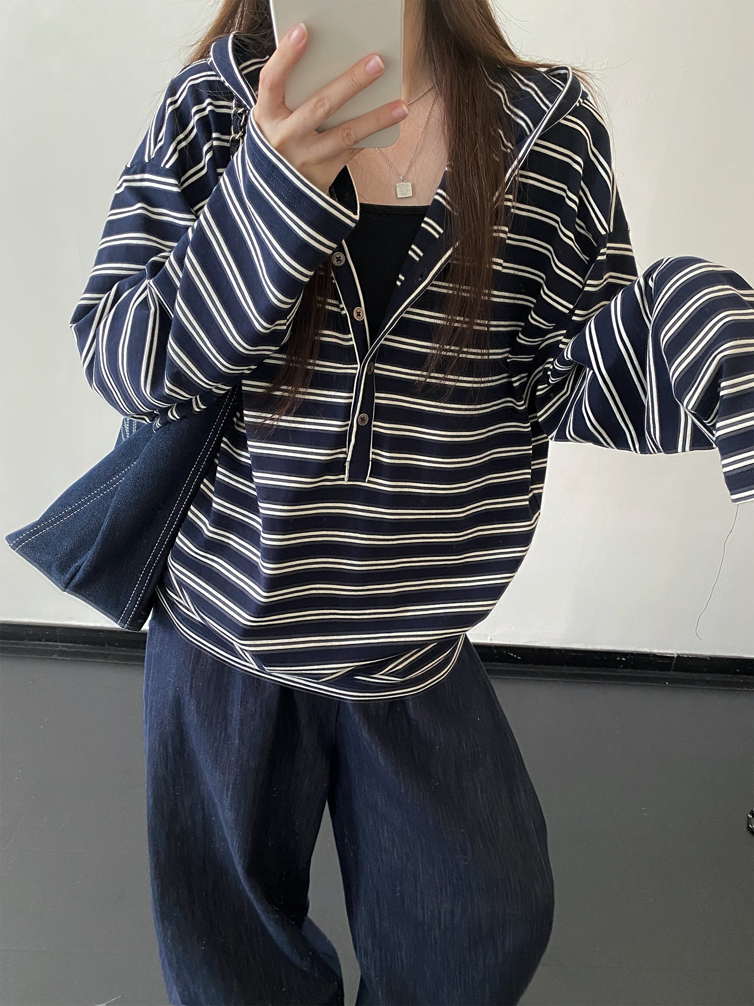Vネックボーダーボタンパーカー N612