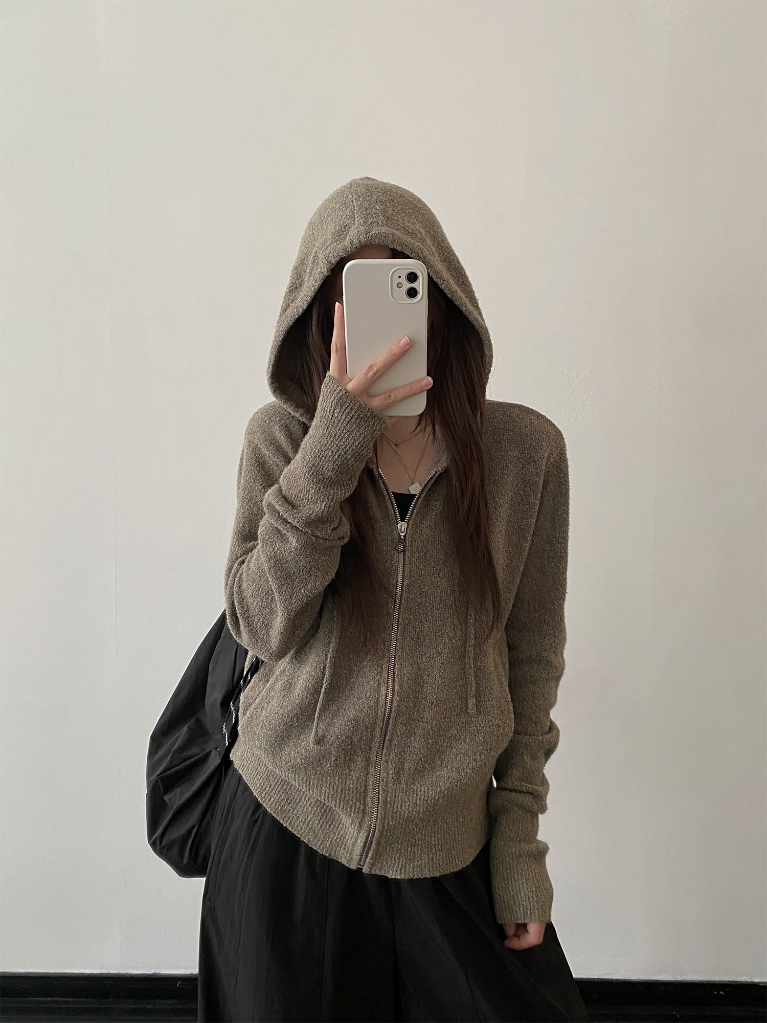 ジッパーニットフーディー N610