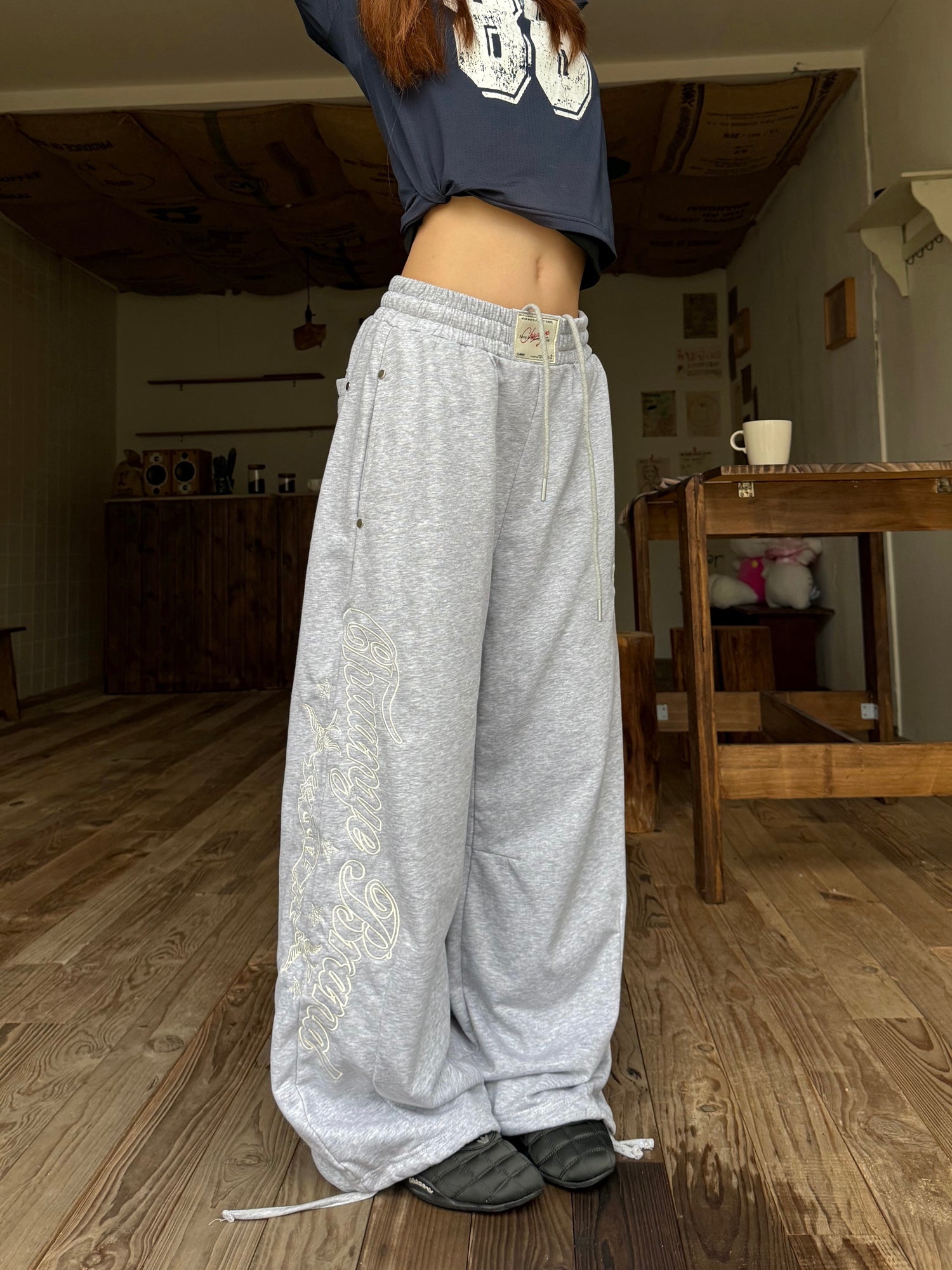 サイド刺繍 ワイドスウェットパンツ N511