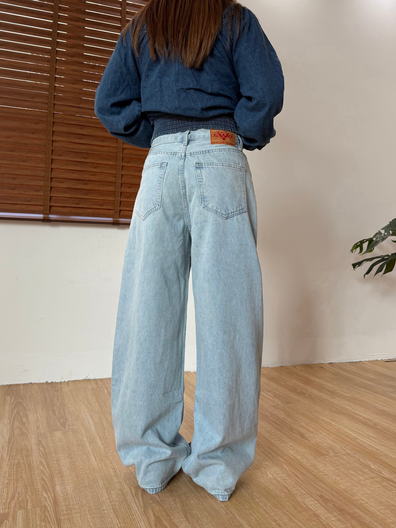ワイドバギー デニムパンツ N584
