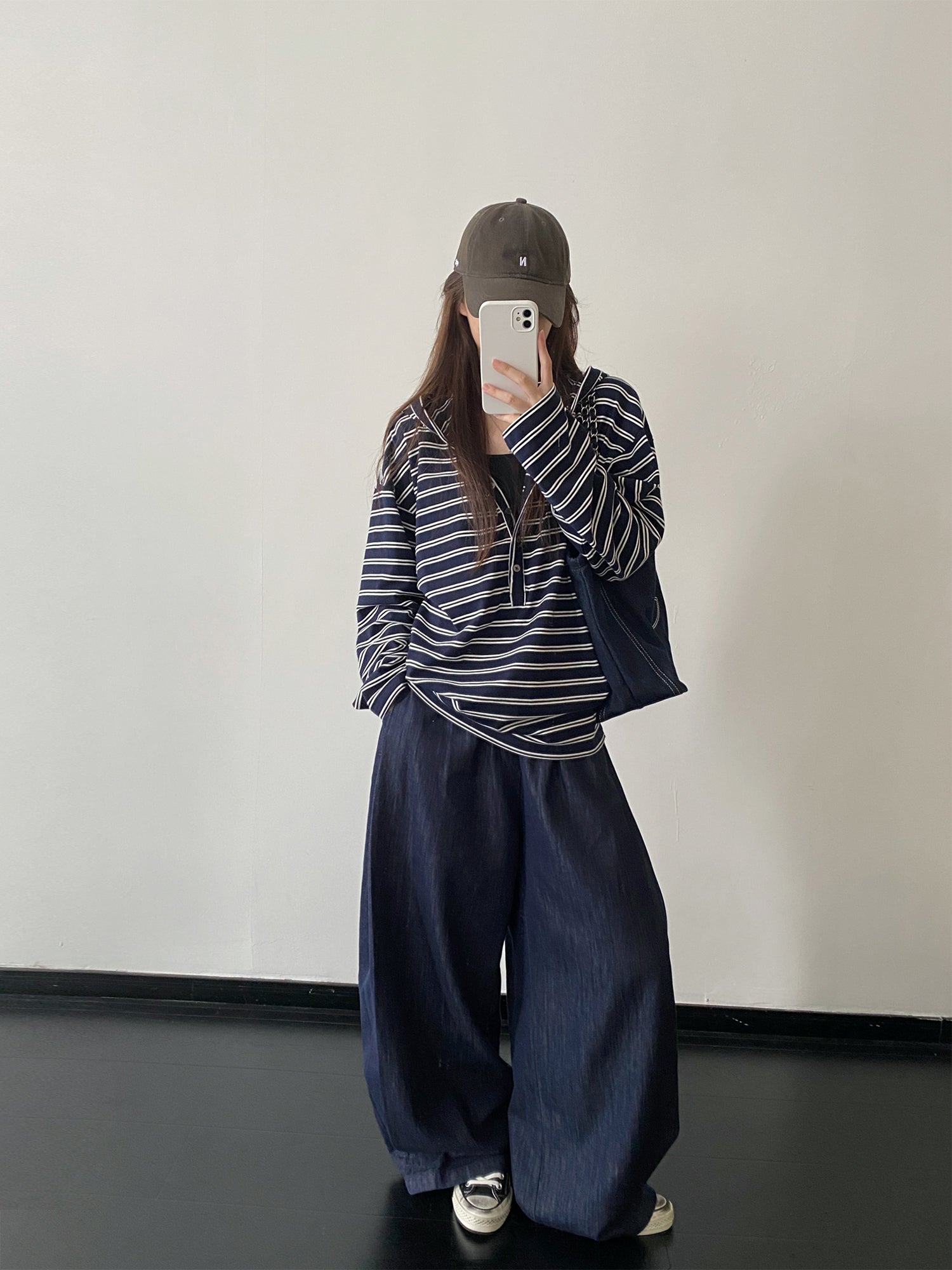 Vネックボーダーボタンパーカー N612