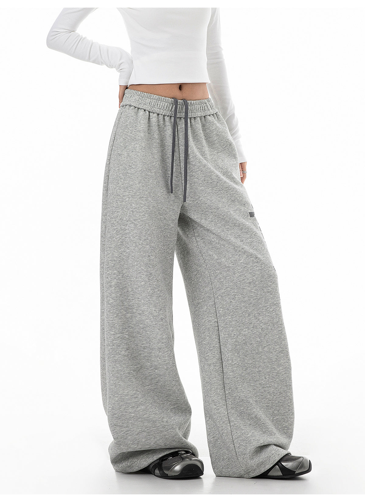 ルーズストレートスウェットパンツ N566