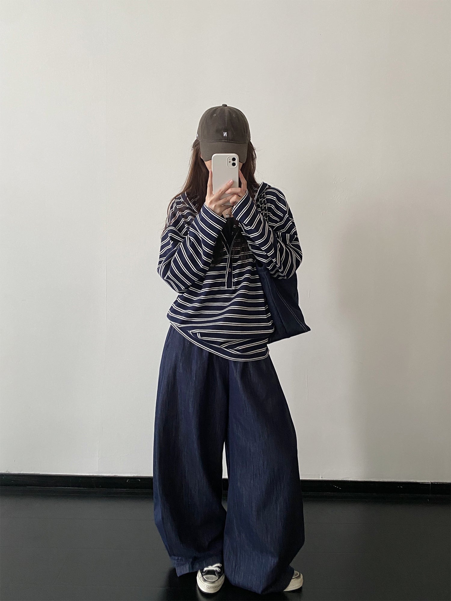 Vネックボーダーボタンパーカー N612