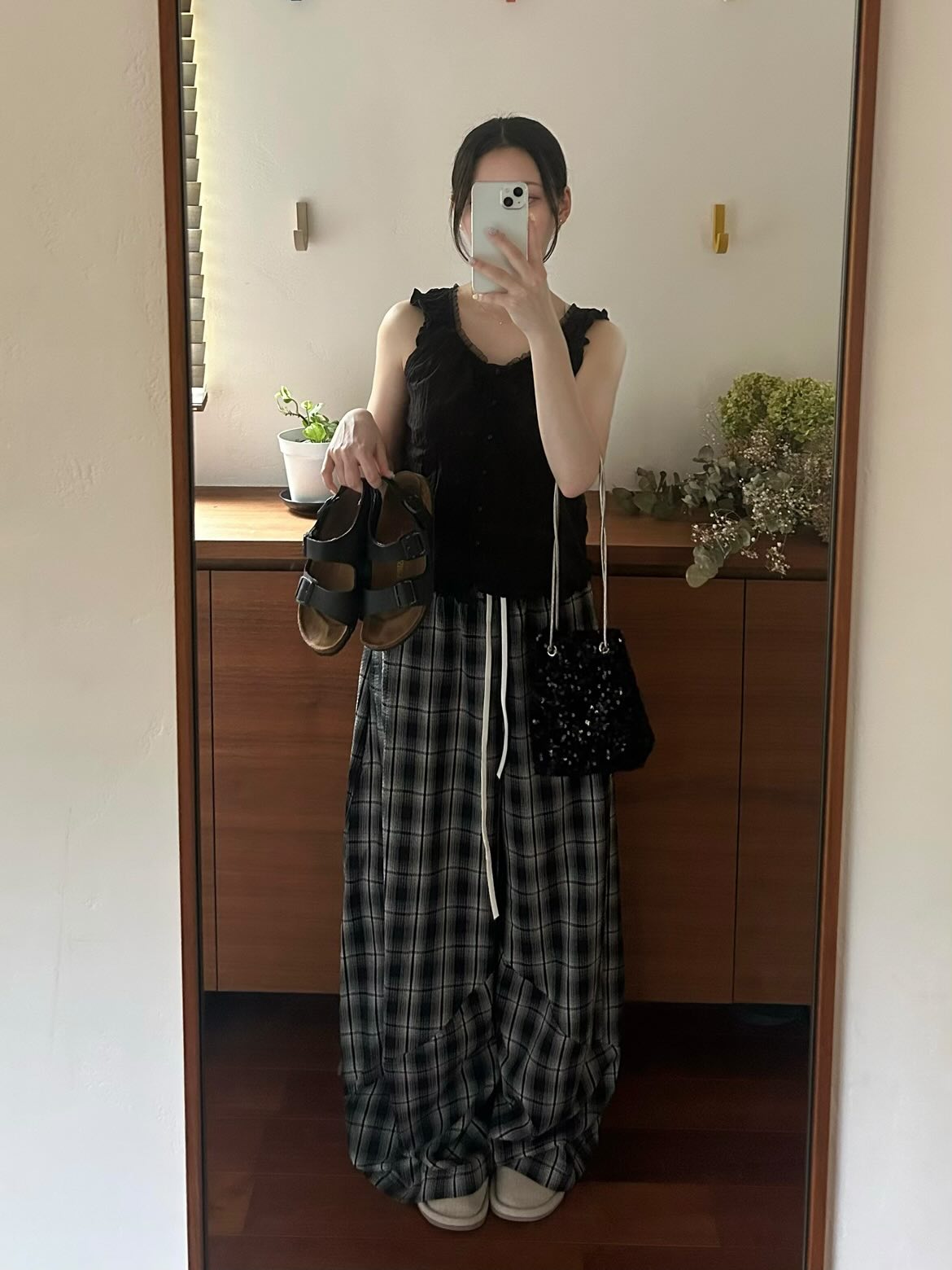 フリルネック シャーリングキャミソール OT-002