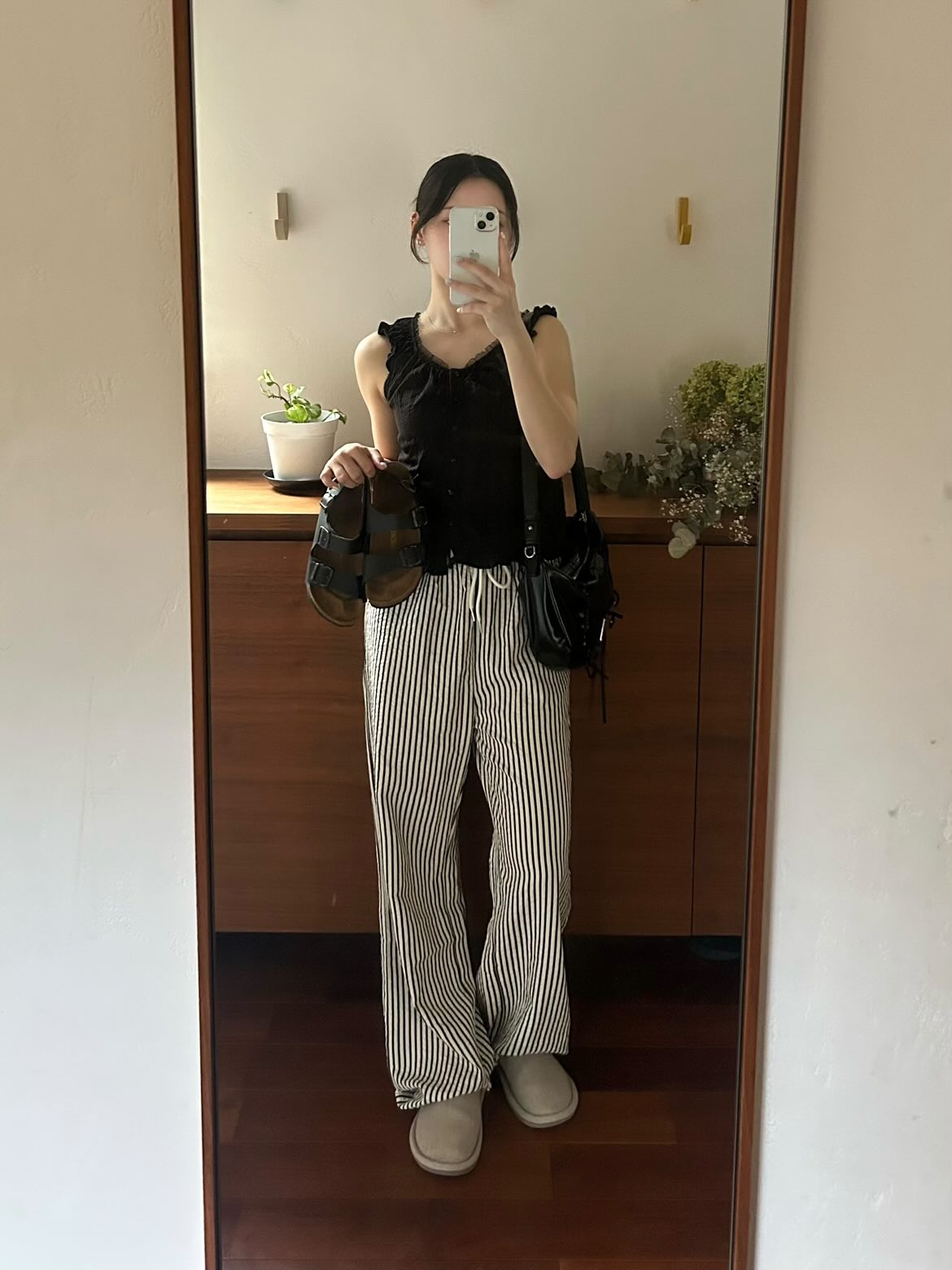 フリルネック シャーリングキャミソール OT-002