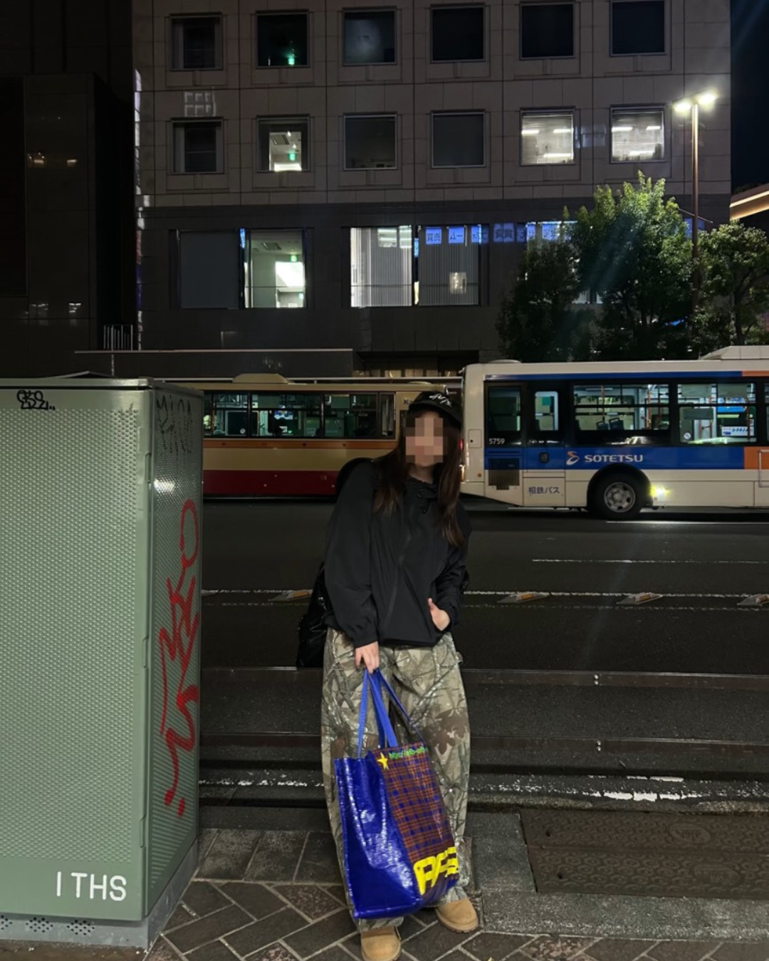 フード付きウィンドブレーカー LIL-001