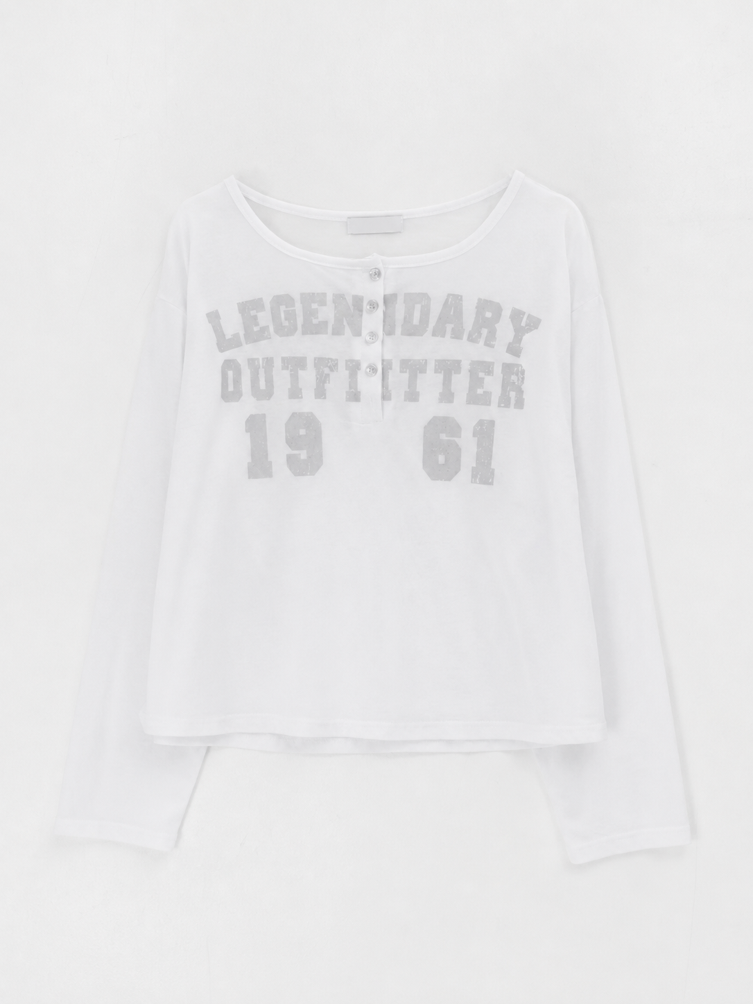 ゆったりオーバーシルエット半ボタン長袖Tシャツ TH-011