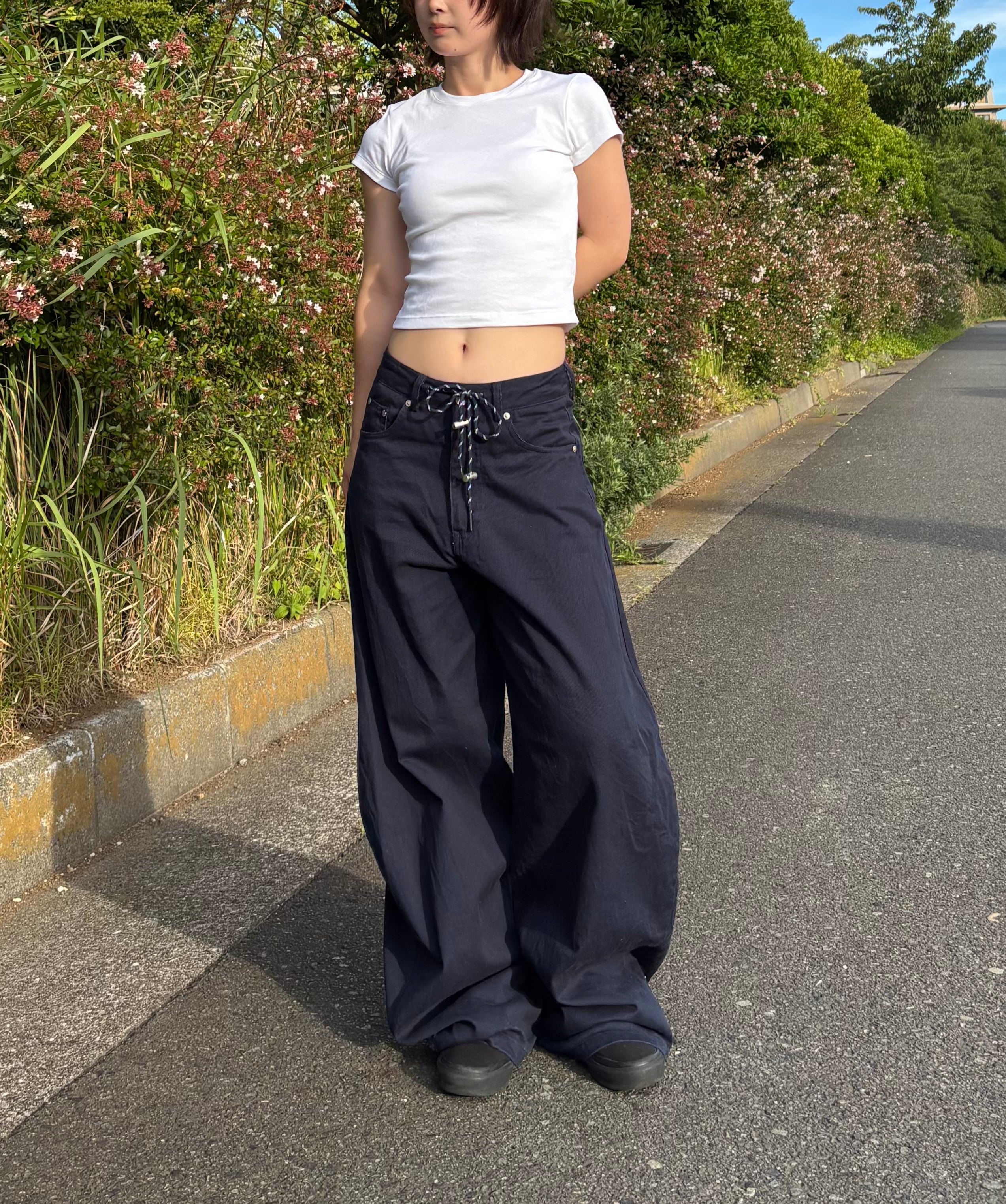 ネイビー・レースアップワイドパンツ KA001