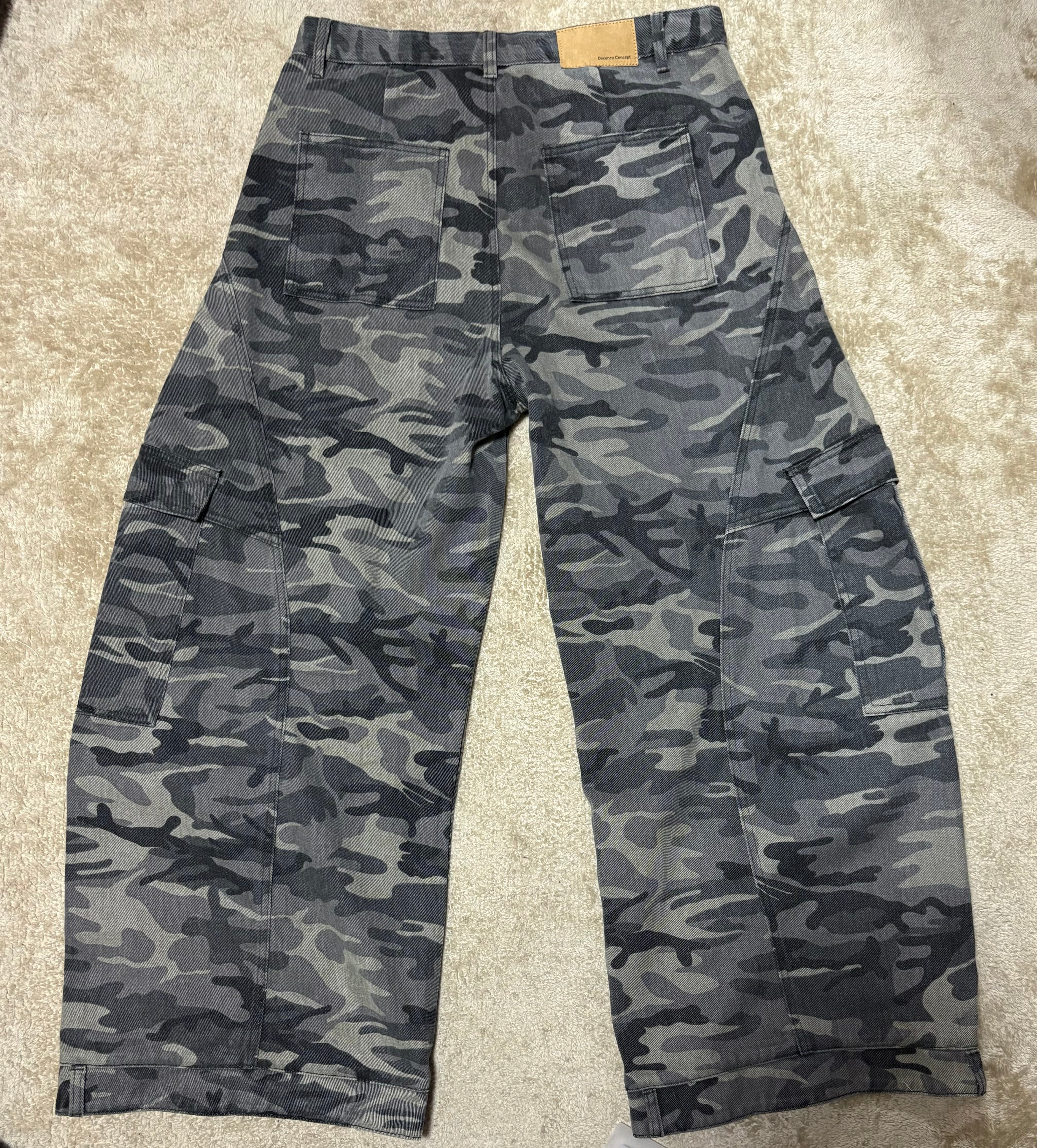 ビッグシルエットワイドパンツ迷彩 HR003