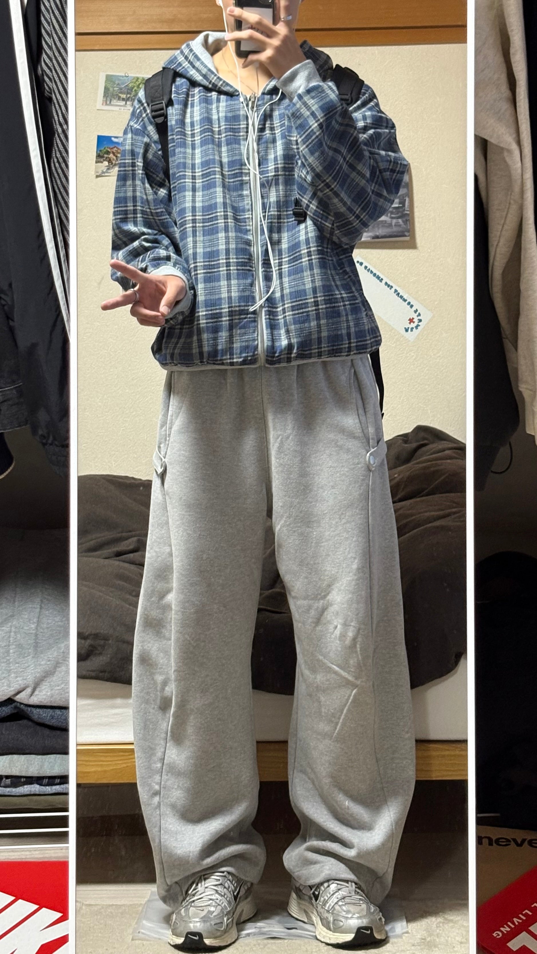 リバーシブル・チェック&ソリッドジップアップフーディー HR005