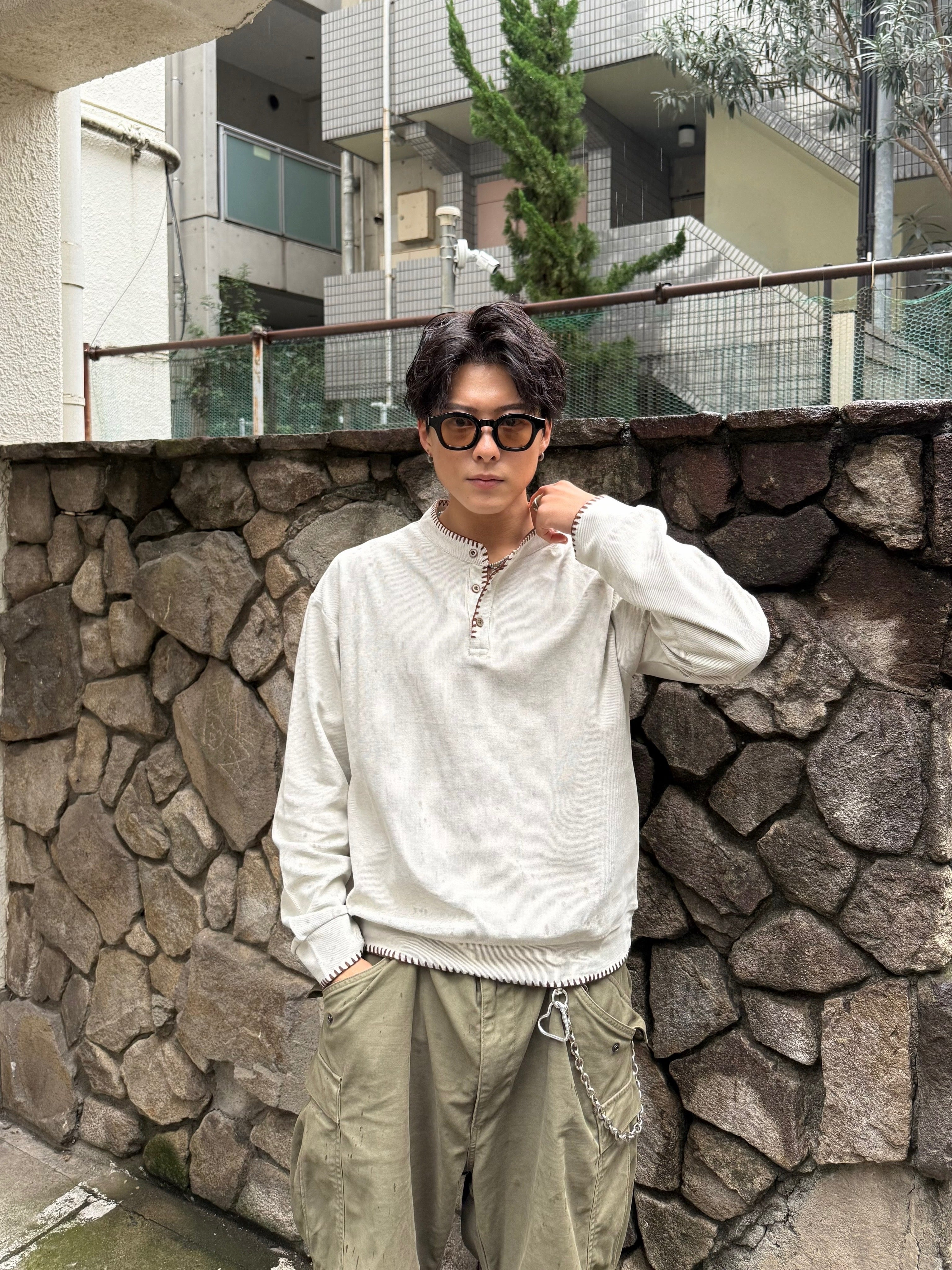 配色ステッチヘンリーネックサーマルトップス KO-001