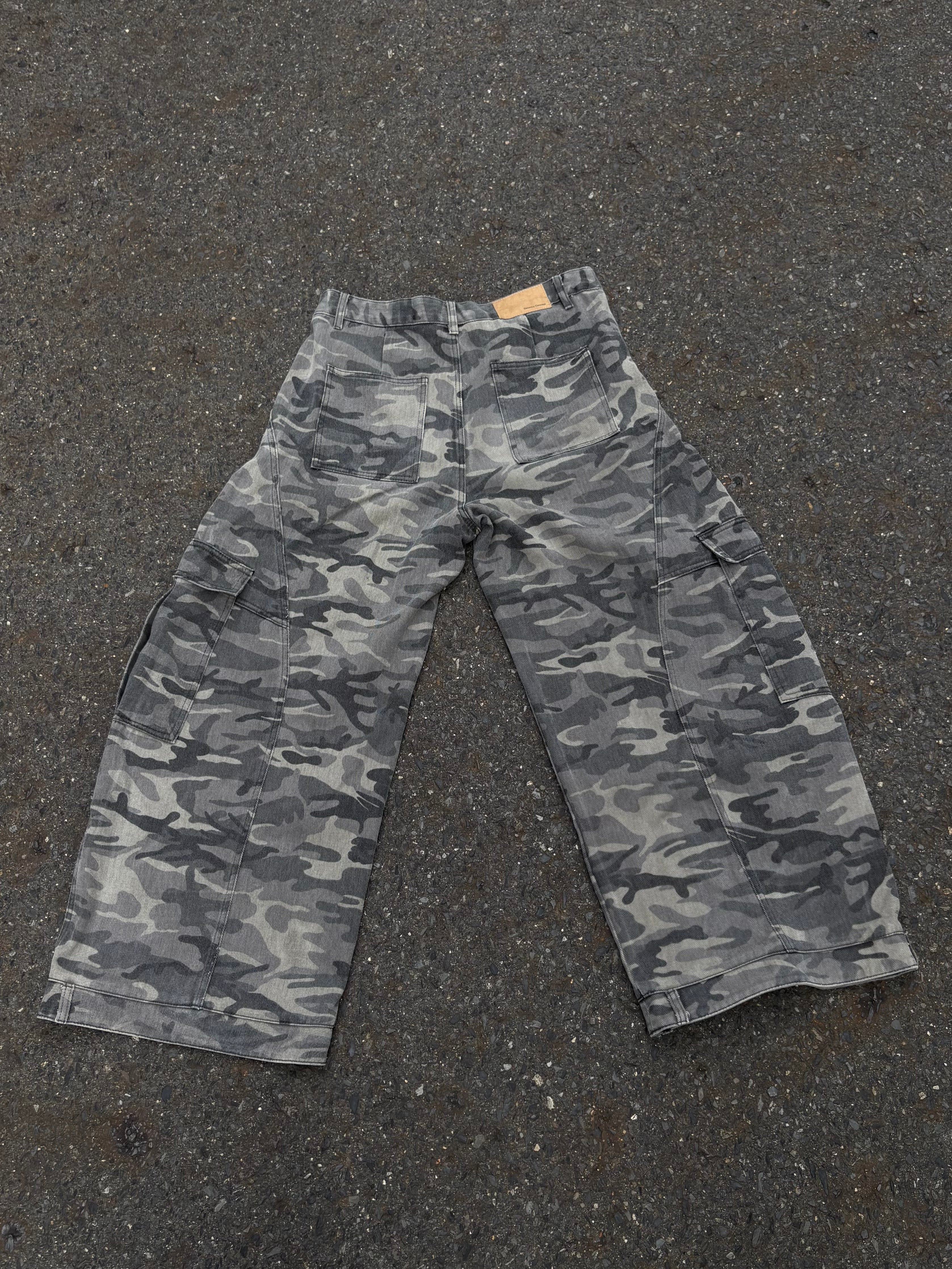 ビッグシルエットワイドパンツ迷彩 HR003