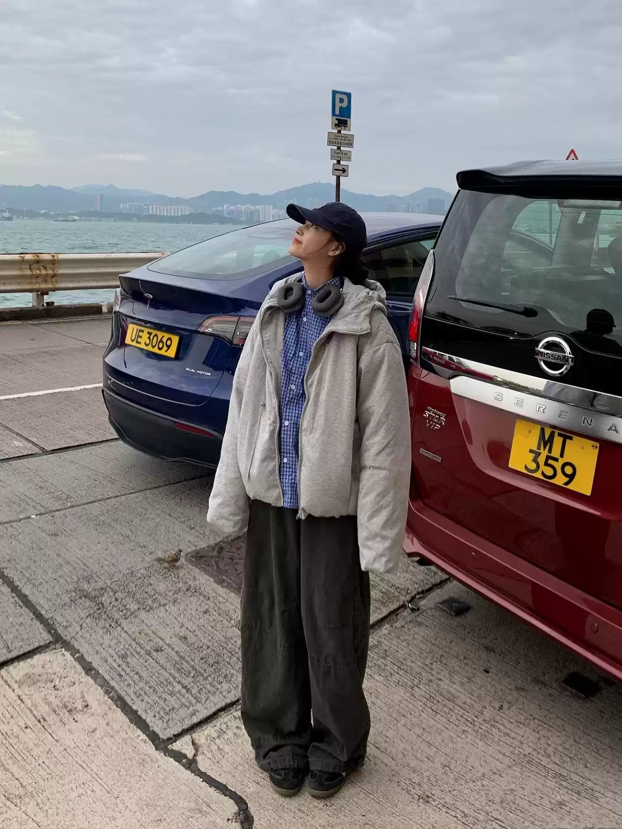 フード付きダウンジャケット N282