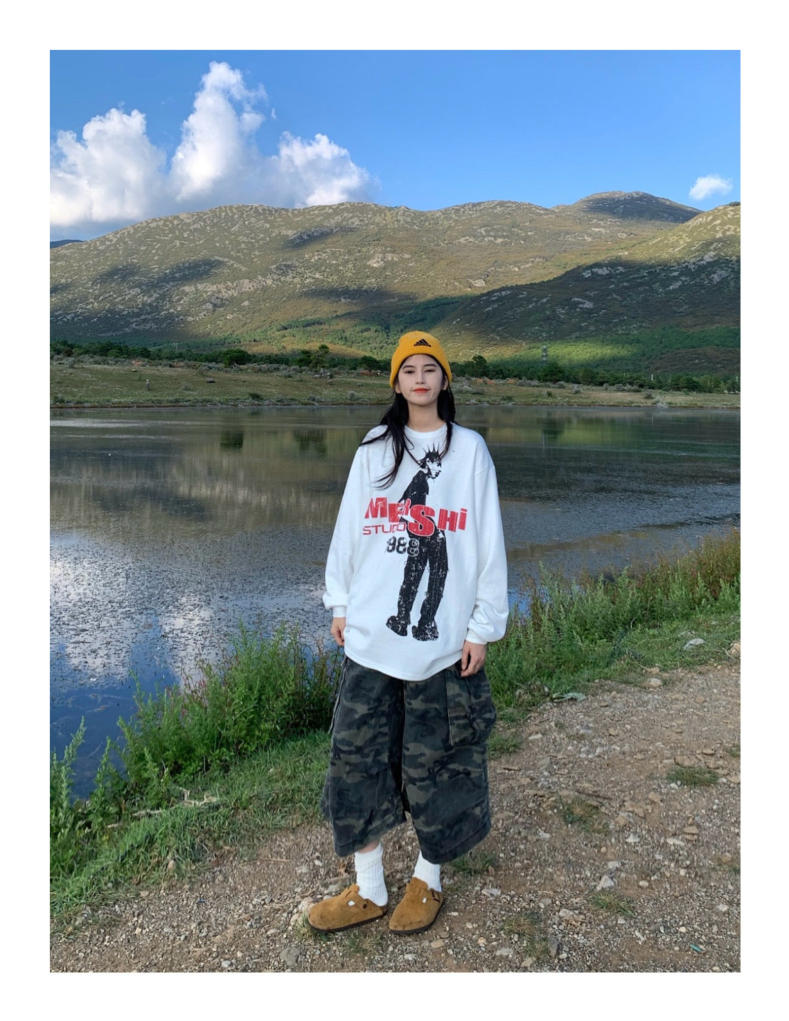 レトロプリントトレーナー N66