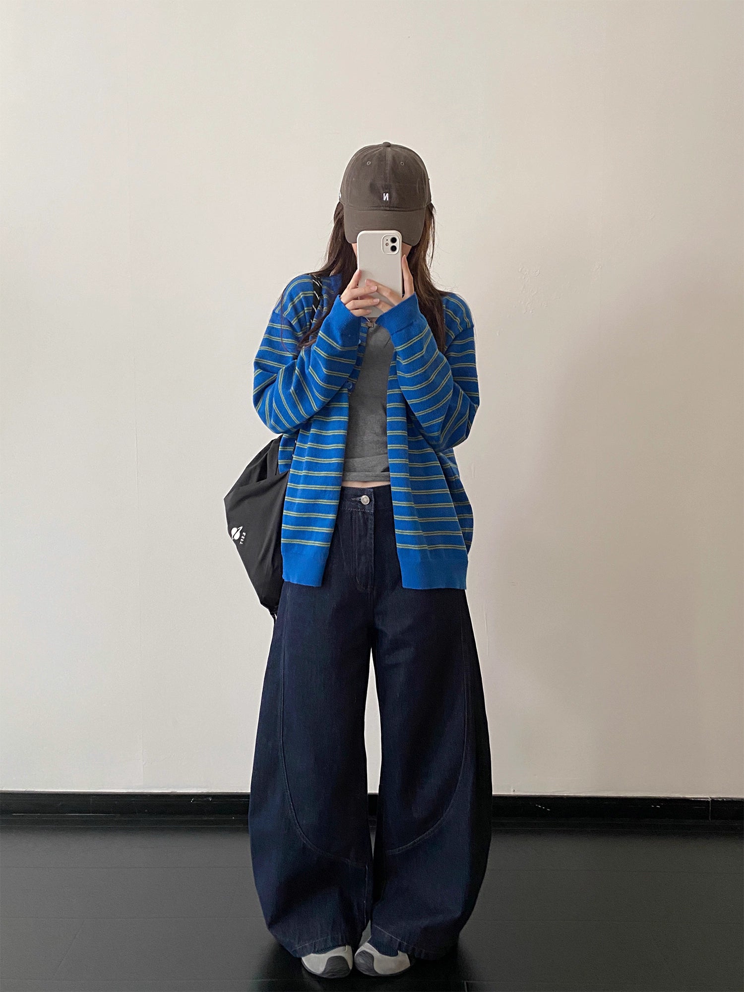 ボーダー柄ライトニットカーディガン N815