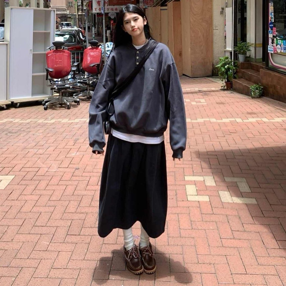 ヘンリーカラープルオーバースウェット N117