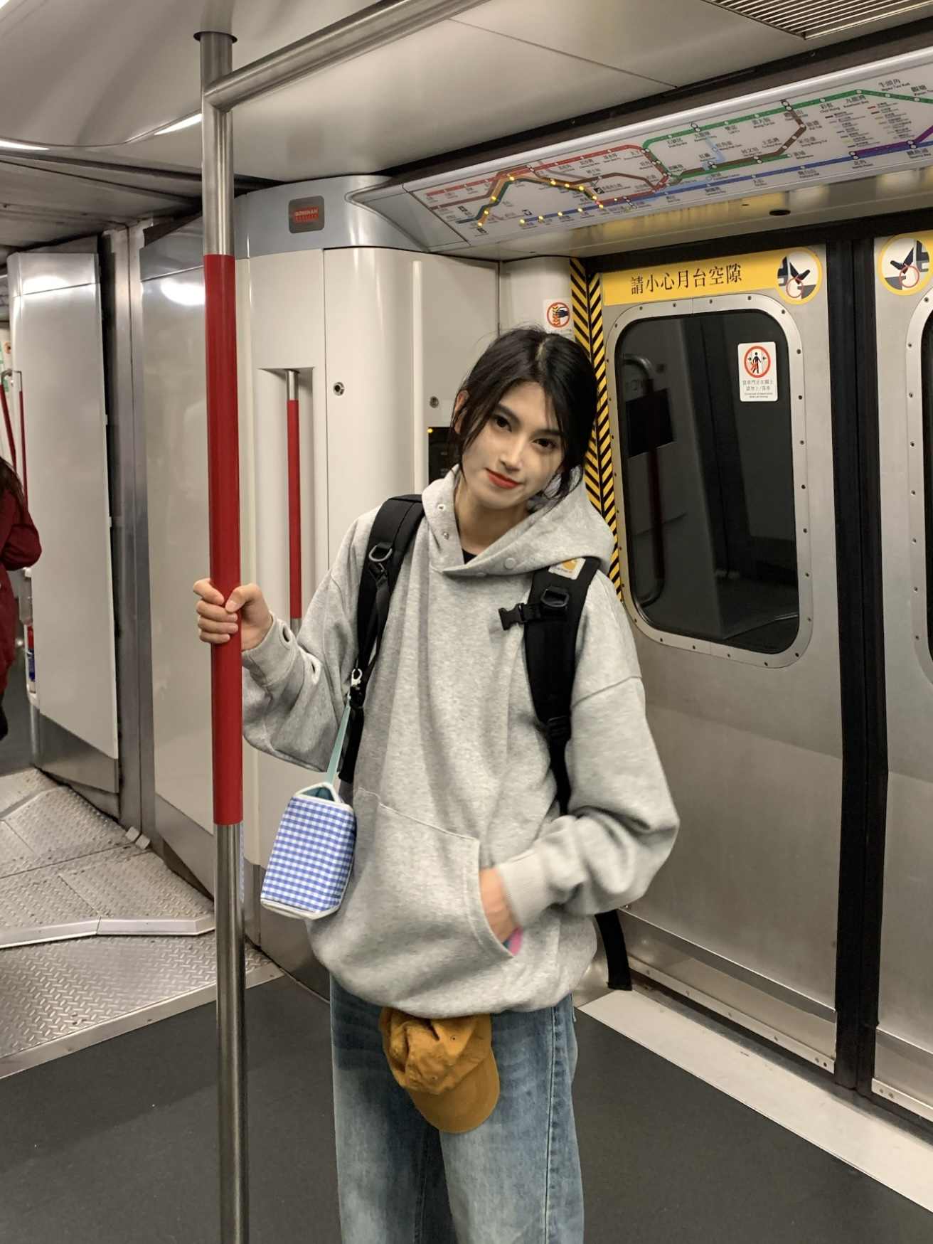 オーバーサイズカンガルーポケットフーディー N98