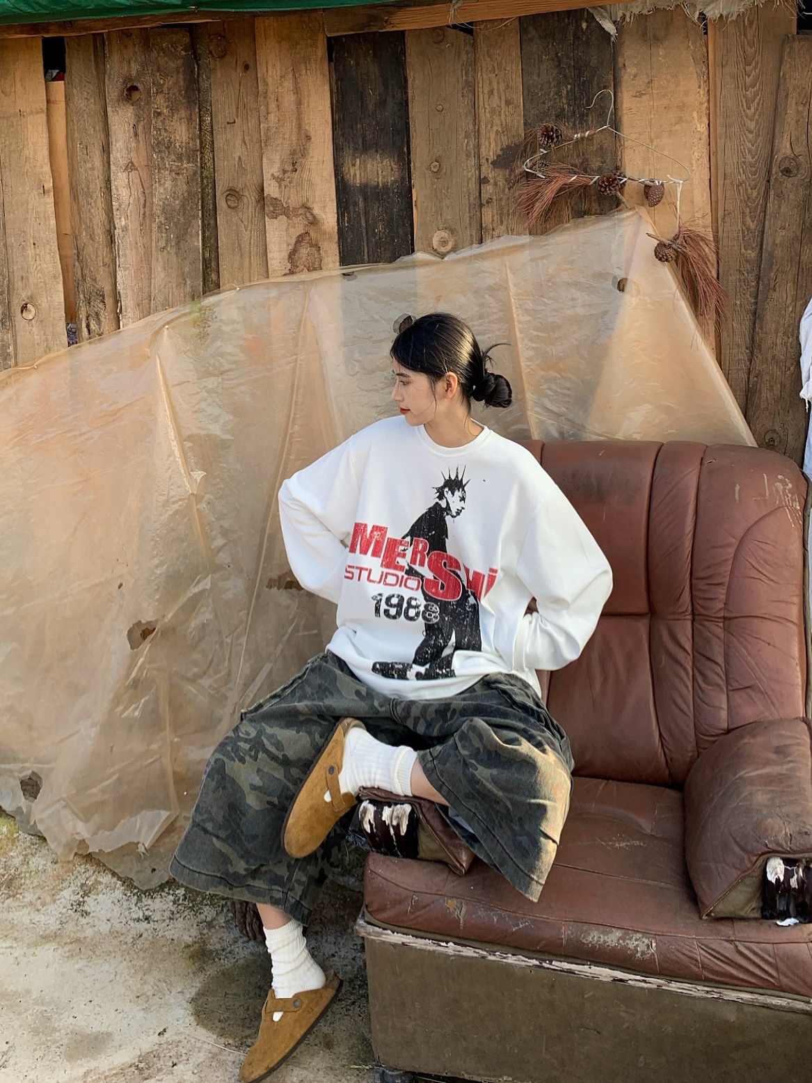 レトロプリントトレーナー N66