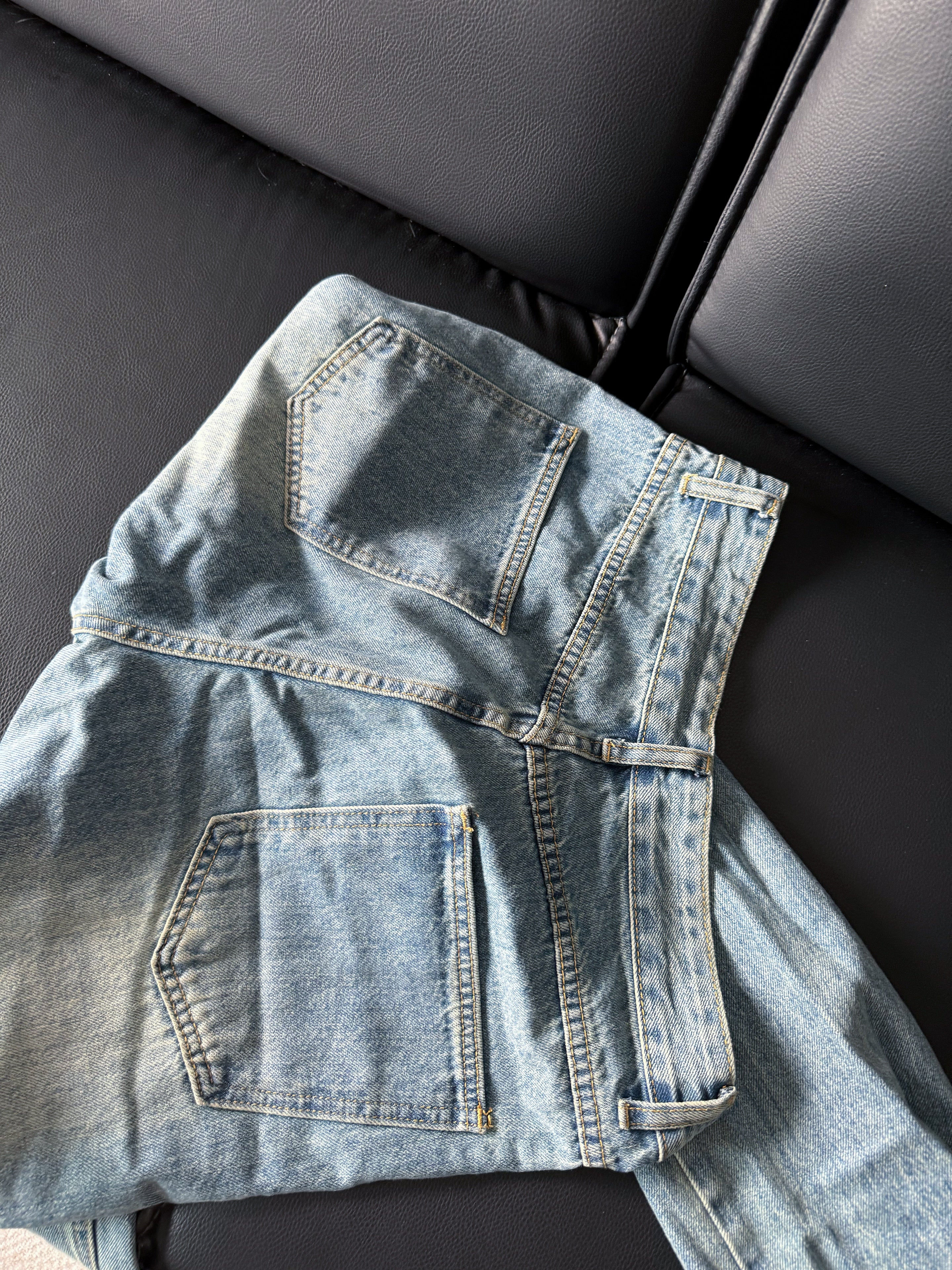 ウォッシュドポケットデザインジーンズ N74