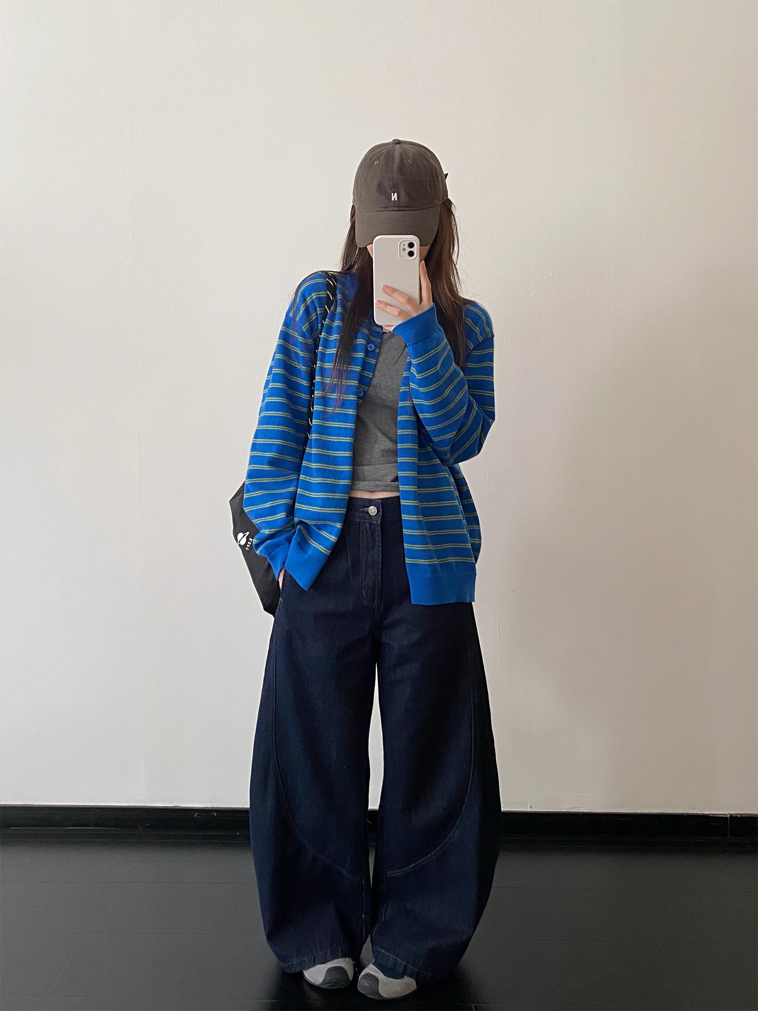 ボーダー柄ライトニットカーディガン N815