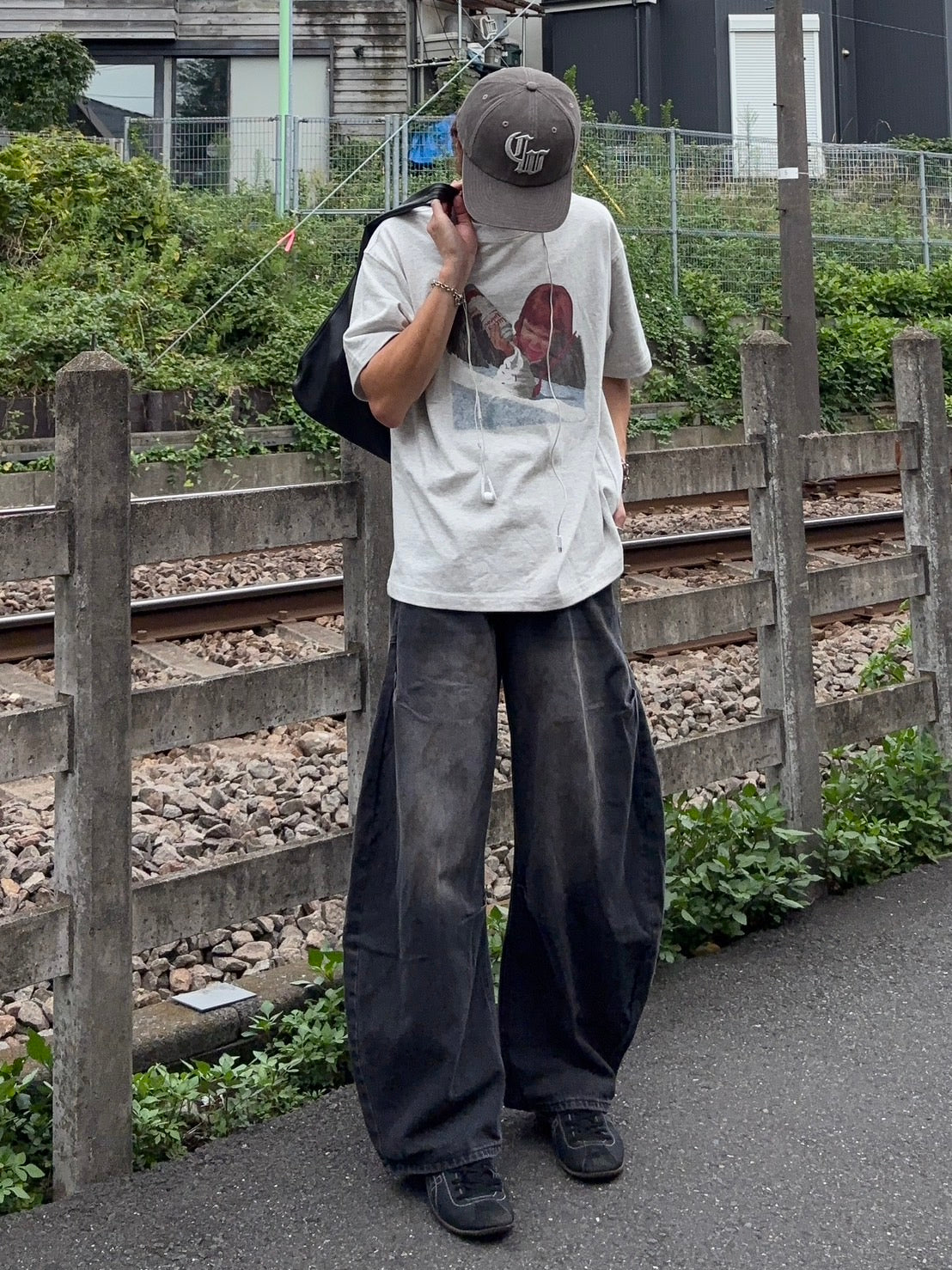 フェードブラック・バルーンワイドデニム GA002