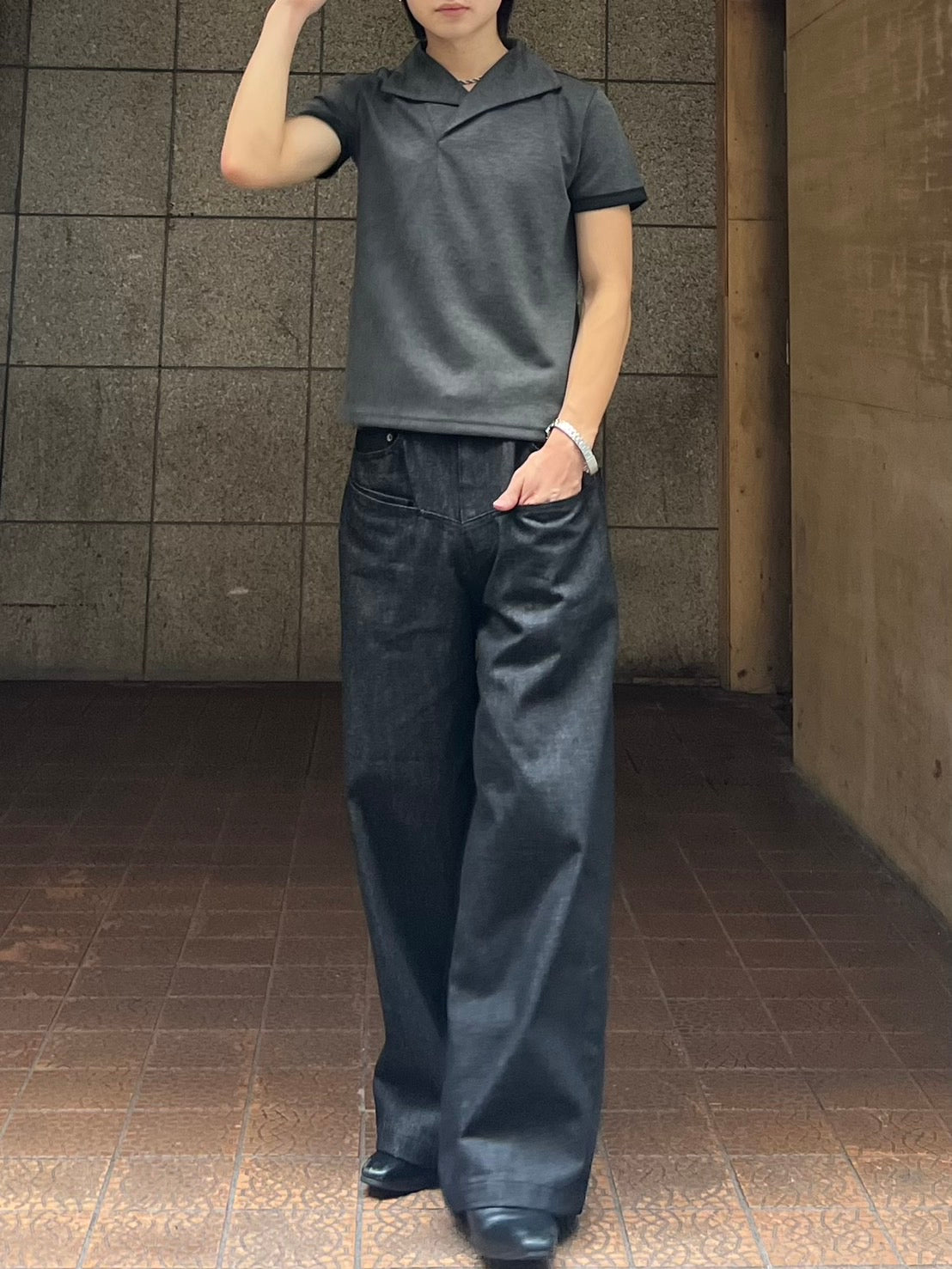 ドレープネック・スキッパーポロシャツ IP001