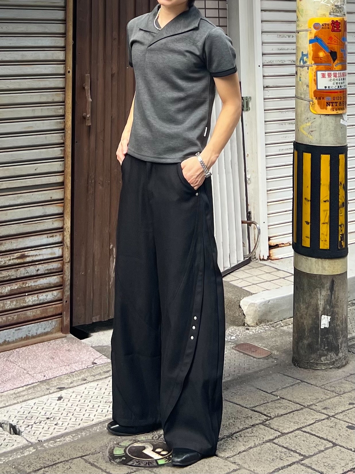 サイドスナップ・レイヤードワイドパンツ IP002