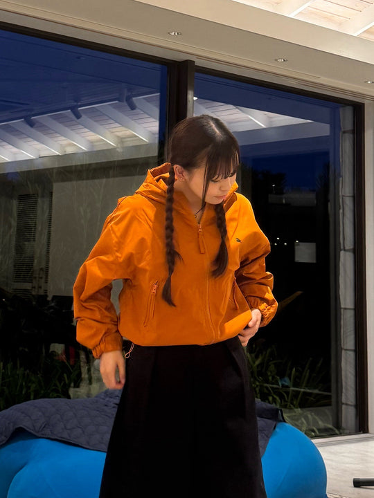 クロップド丈・ボリュームスリーブマウンテンパーカー YT001