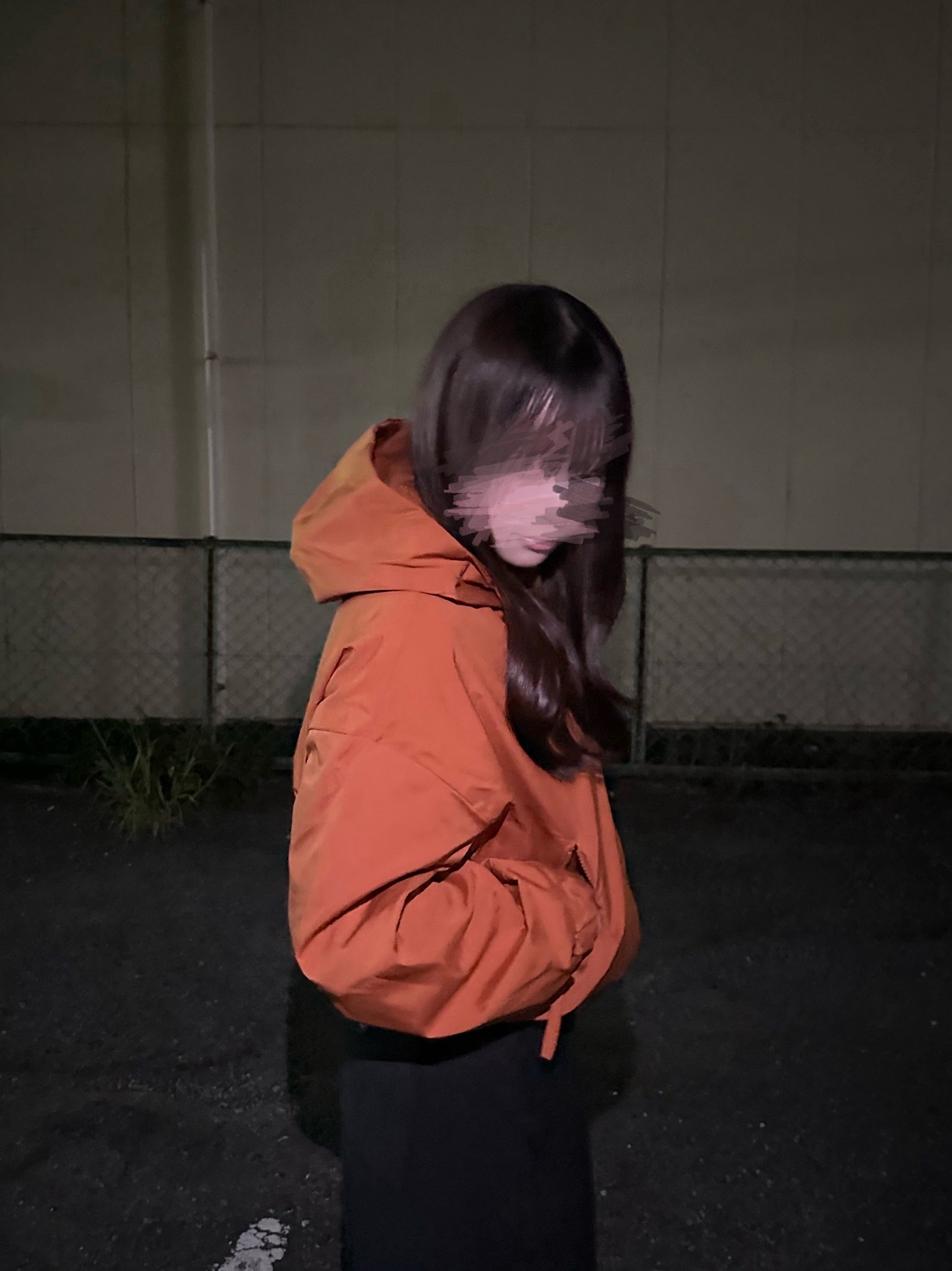 クロップド丈・ボリュームスリーブマウンテンパーカー YT001