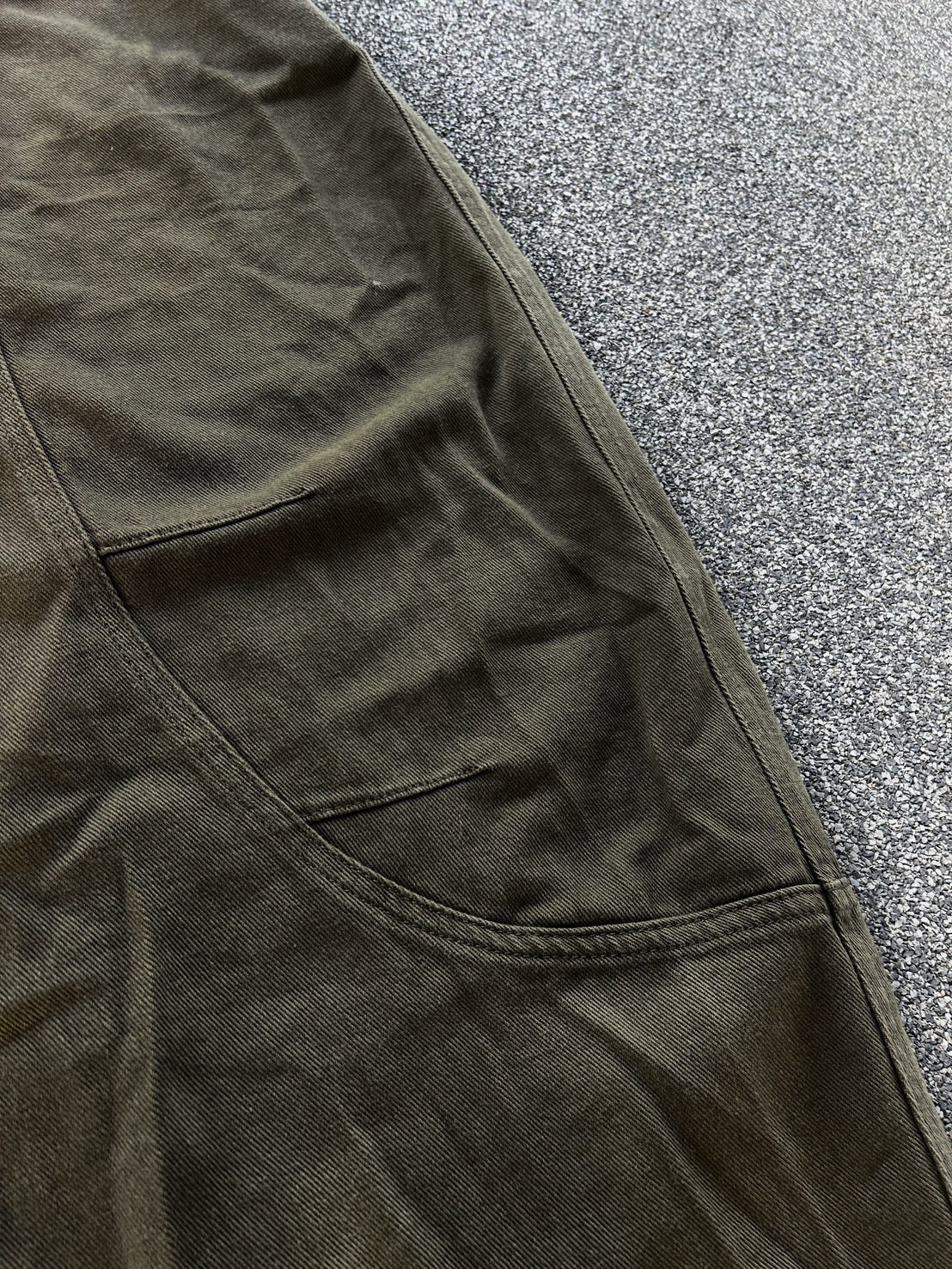 オリーブグリーン・ワイドカーブベイカーパンツ MI-11