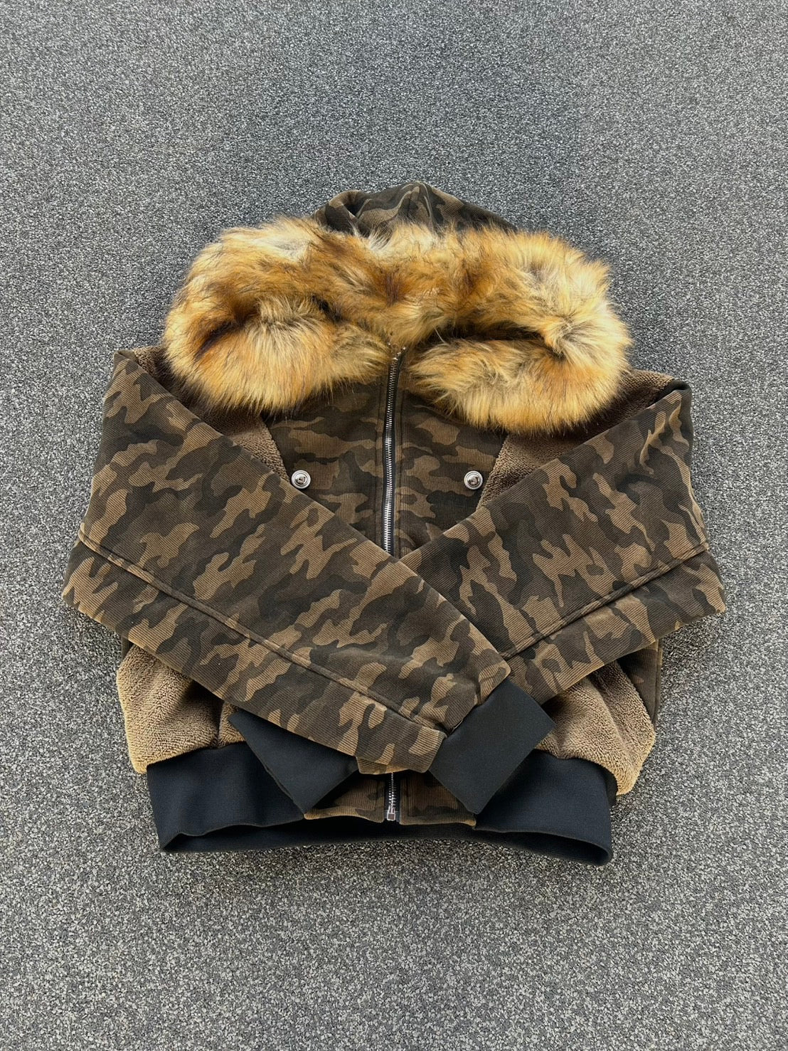 カモフラージュファー付きブルゾン MI-15