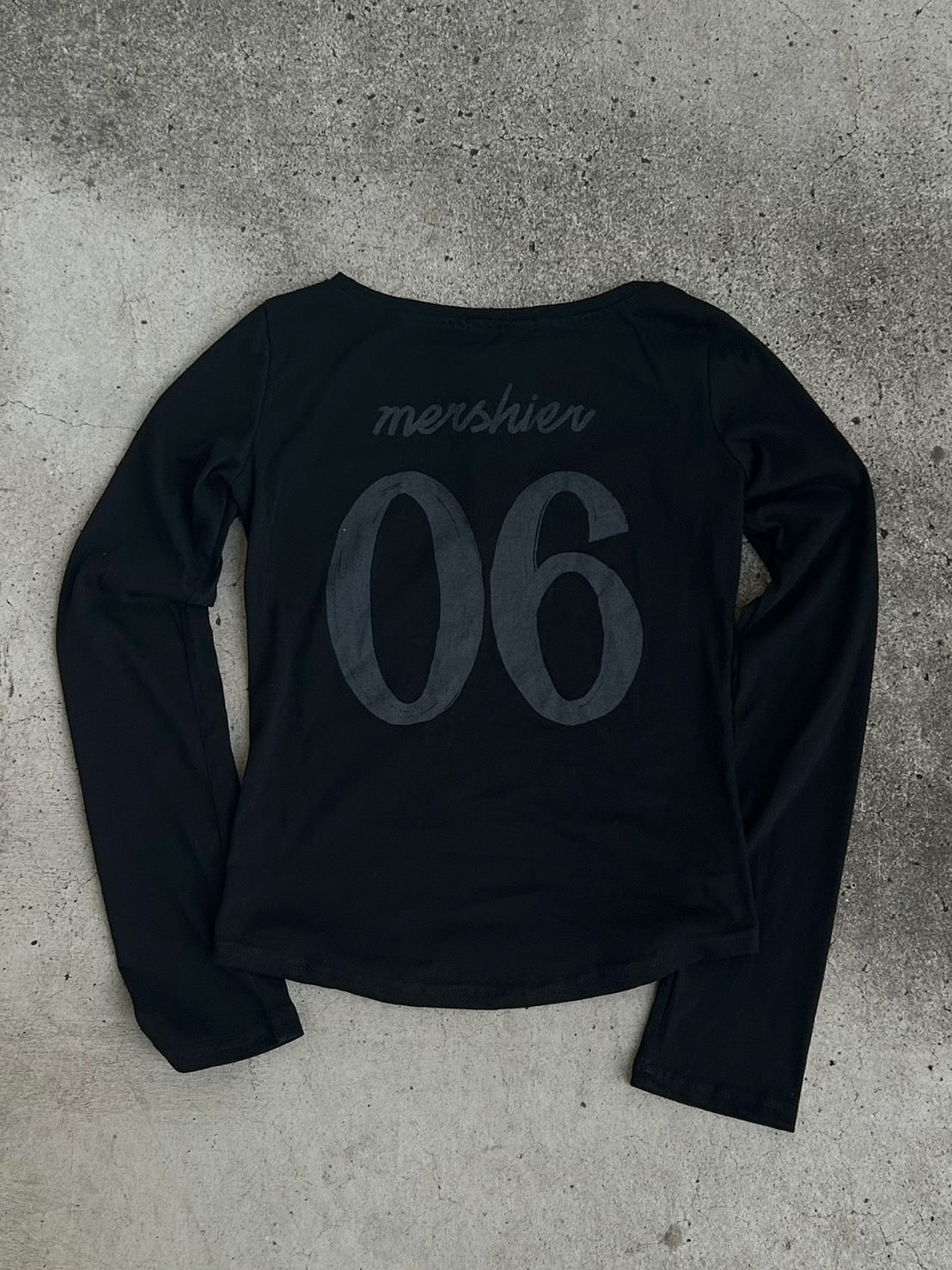 ナンバリングデザインロングスリーブカットソー LLS006