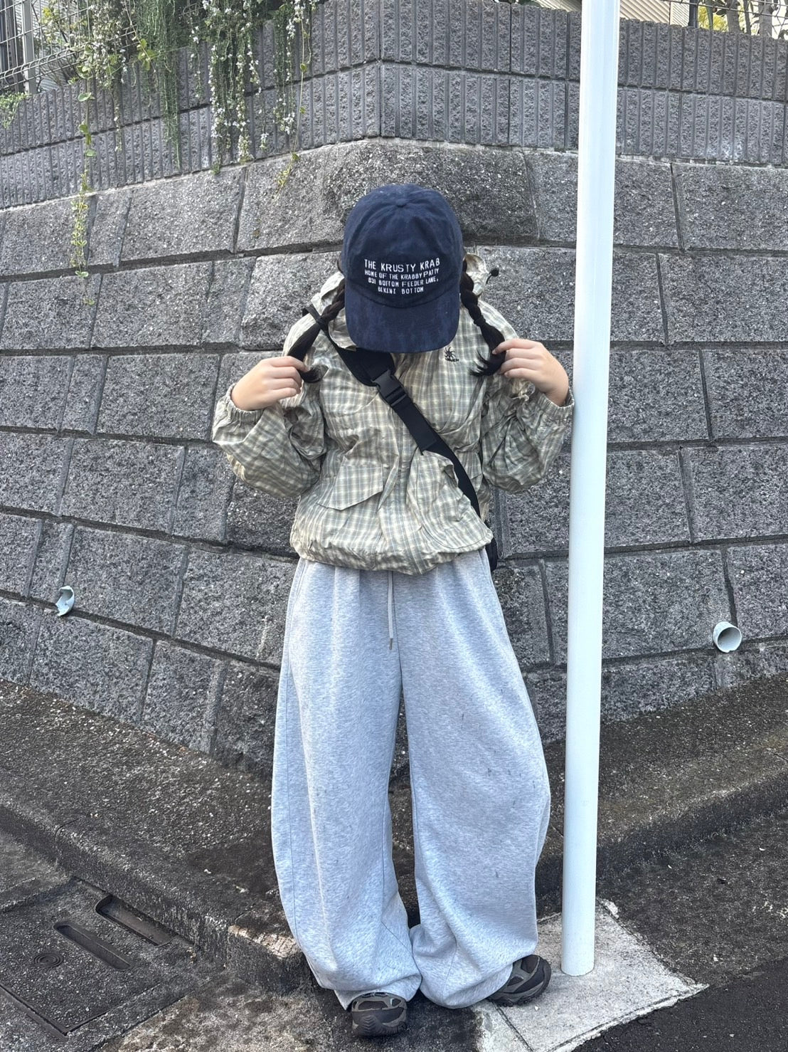 ドローコード付きナイロンチェックアノラック PC006