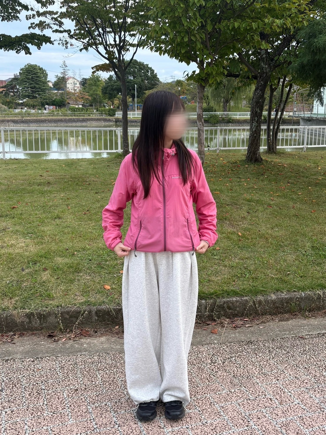 タッグ入りスウェットパンツ SYA002