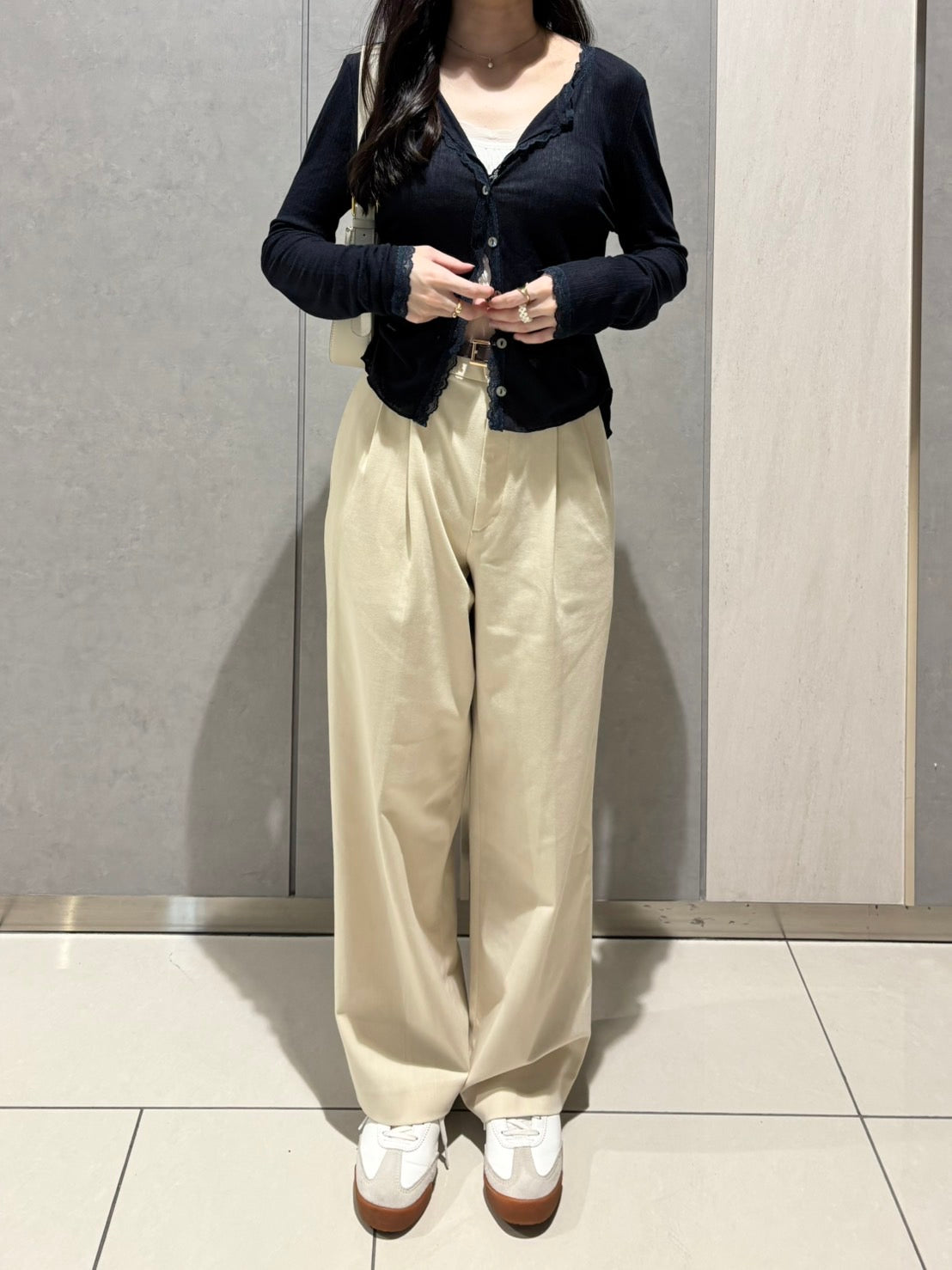 レースライトニットカーディガン CLG001