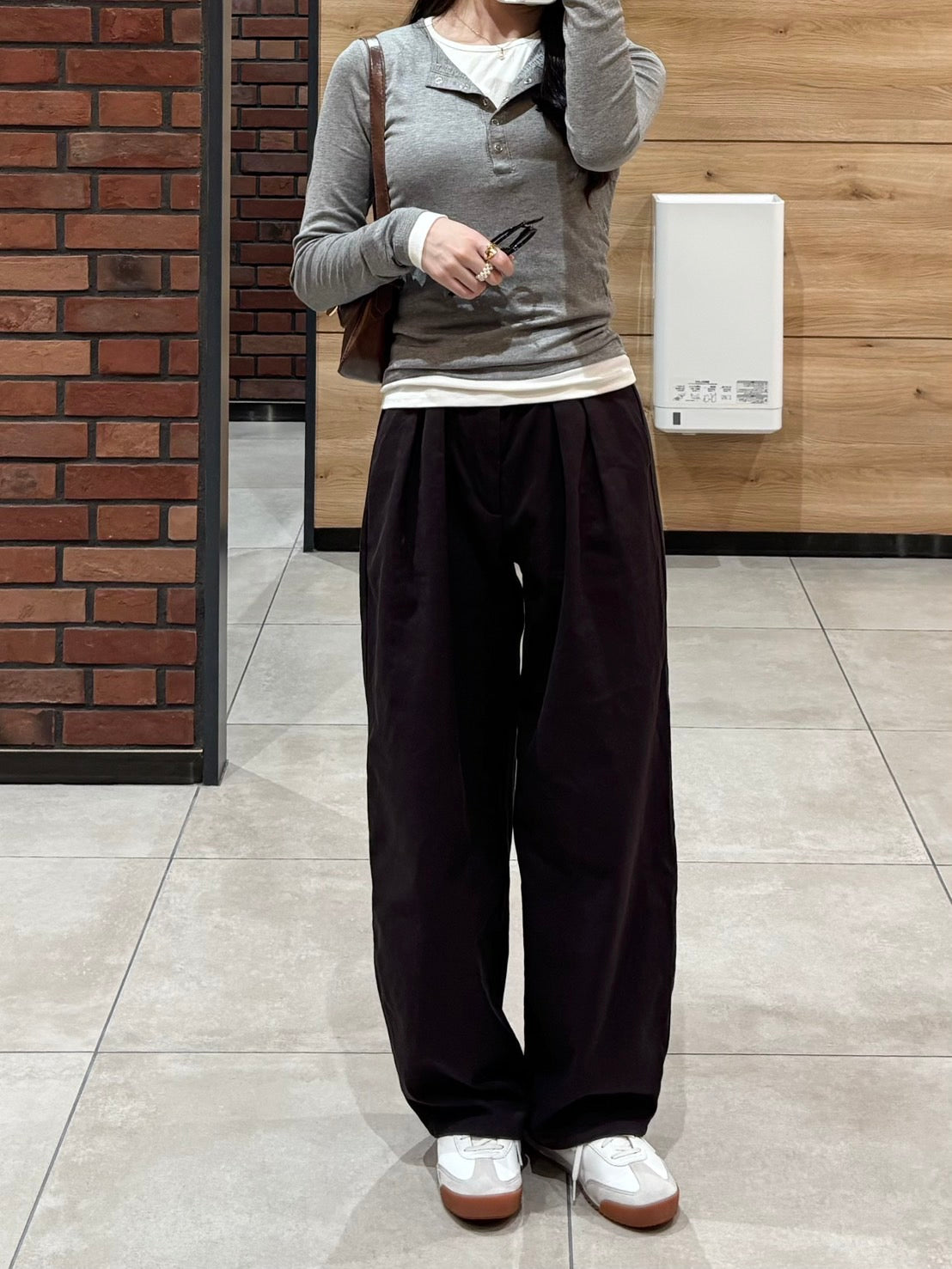 スリムフィッド重ね着風長袖カットソー CLG002