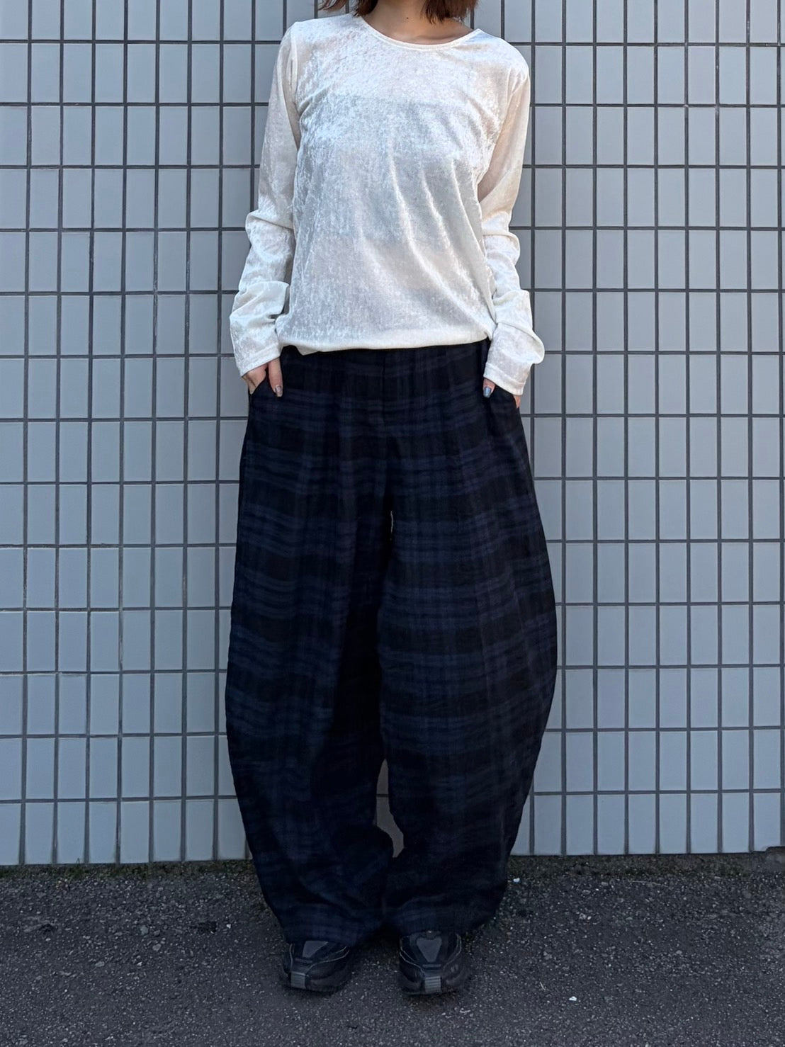 カーブシルエットチェックパンツ NMC-002