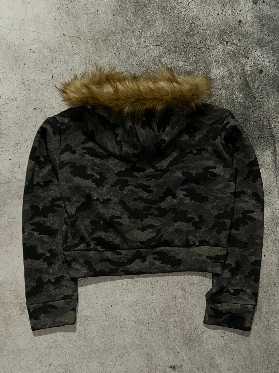 カモフラファーフーディショートブルゾン LLS012