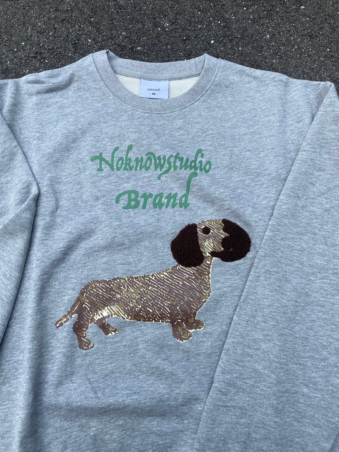 ショート丈アニマル刺繍スウェットシャツ GY-001